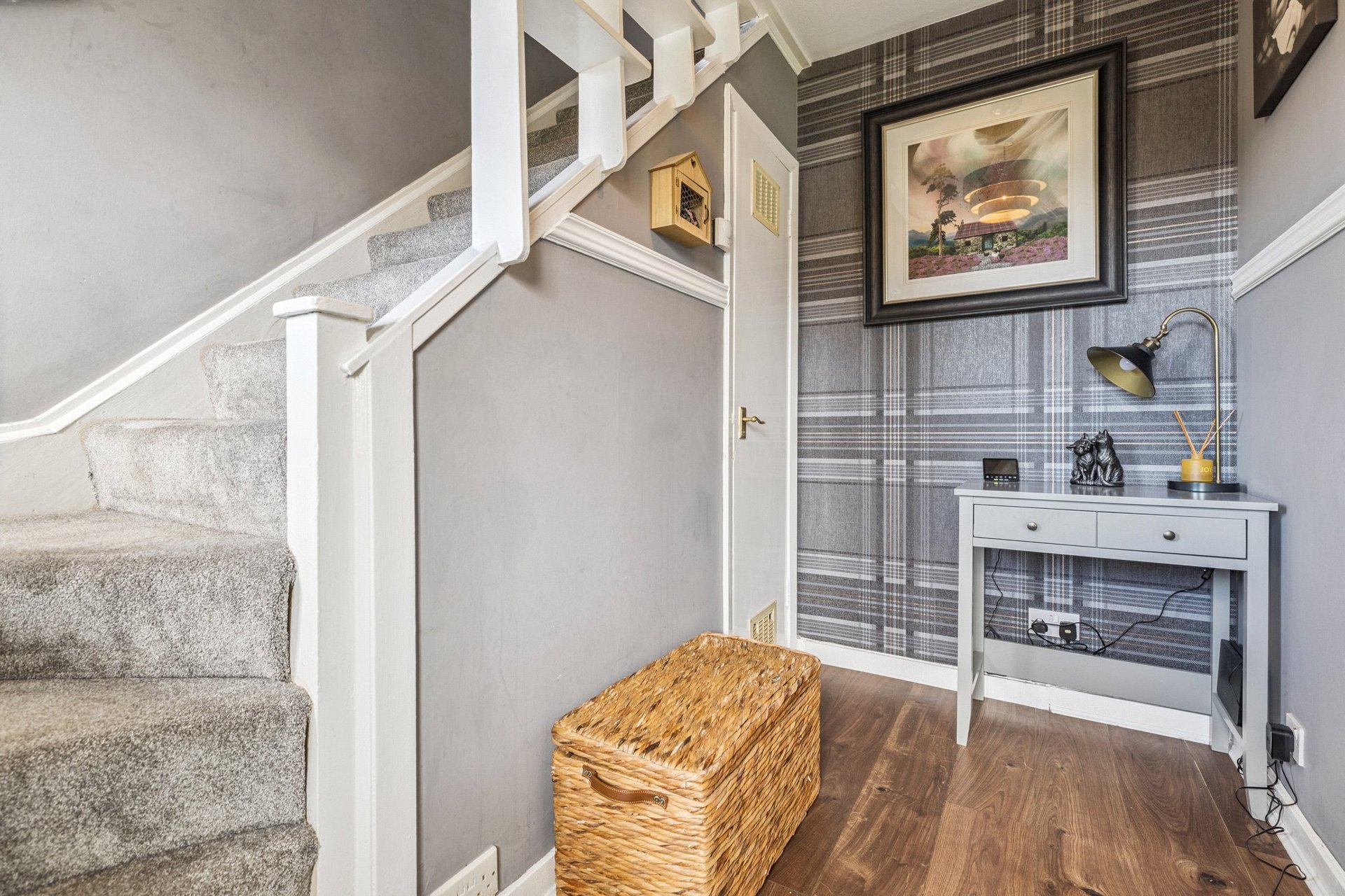 10 Chisholm Drive, Newton Mearns, Glasgow, G77 6HX - Picture #3