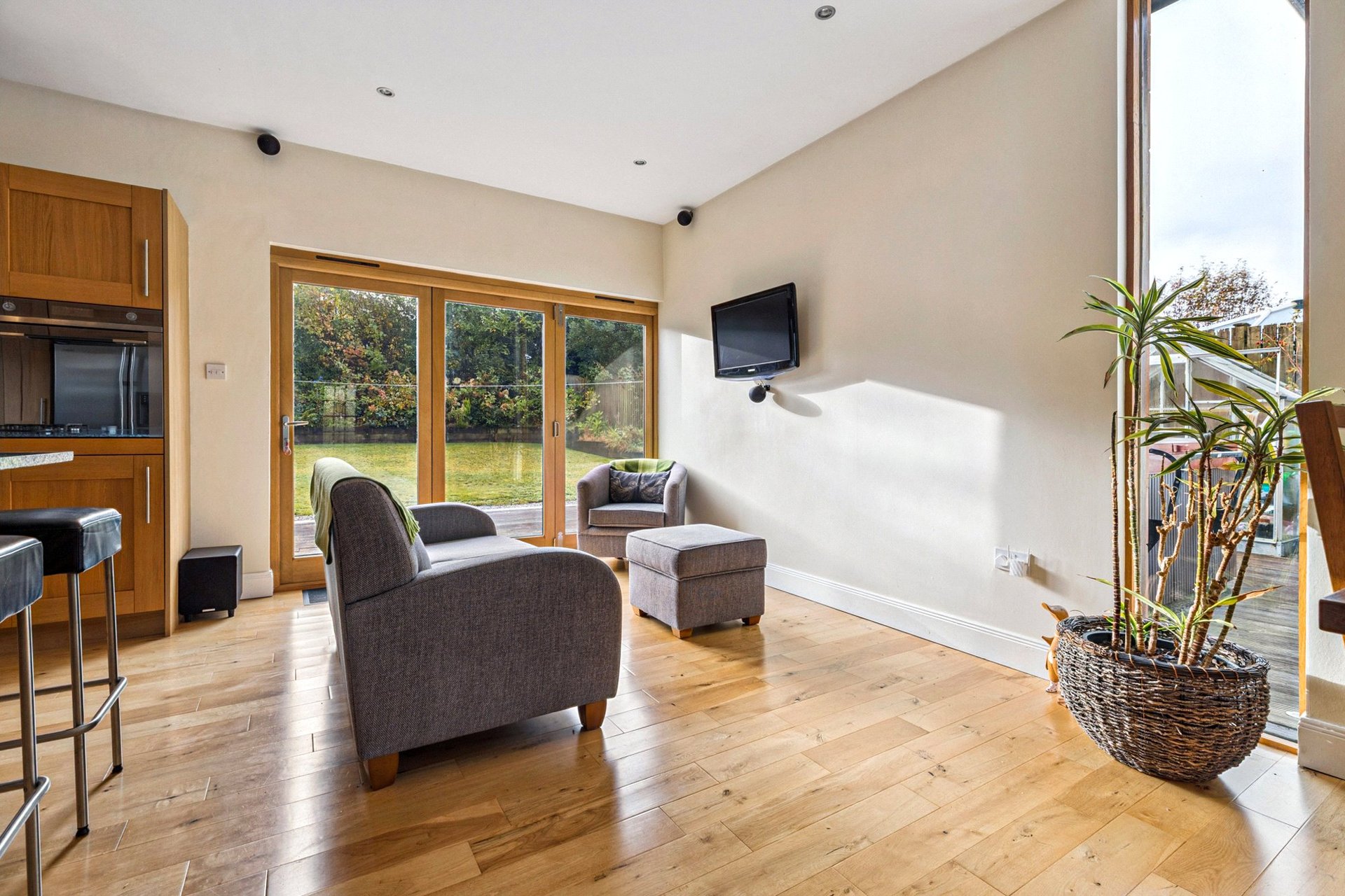 26 Laggan Road, Newlands, Glasgow, G43 2SY - Picture #11