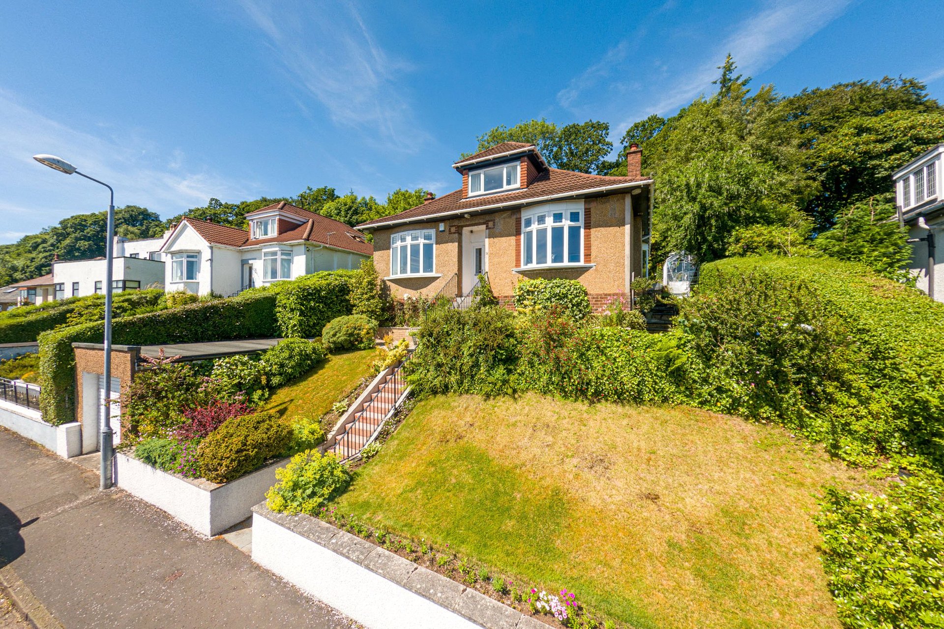 19 Douglas Park Crescent, Bearsden, G61 3DS - Picture #1