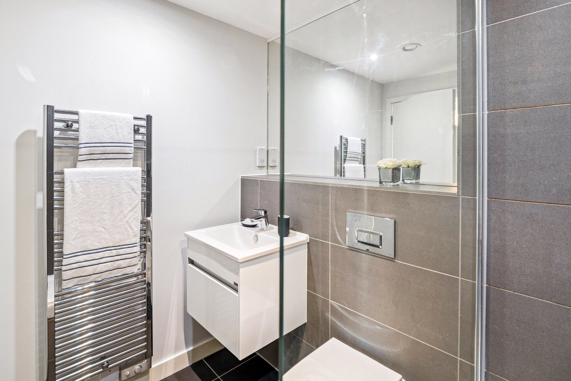 Flat 5, 4 Ropemaker Street, Edinburgh, EH6 7AN - Picture #12