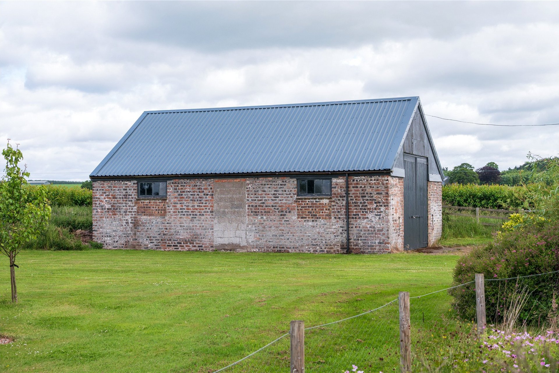 Smithy Cottage, Luncarty, Perth, Perth and Kinross, PH1 3JA - Picture #25