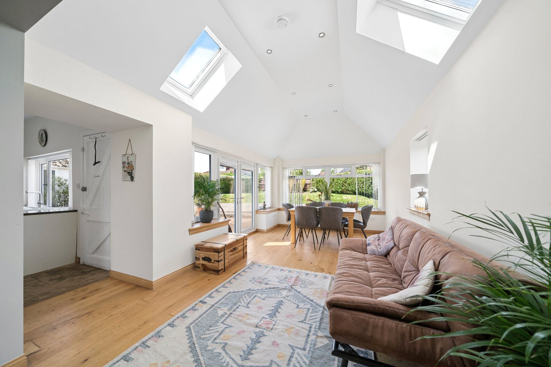 30 Busby Road, Carmunnock, Clarkston, Glasgow, G76 9BN - Picture #11