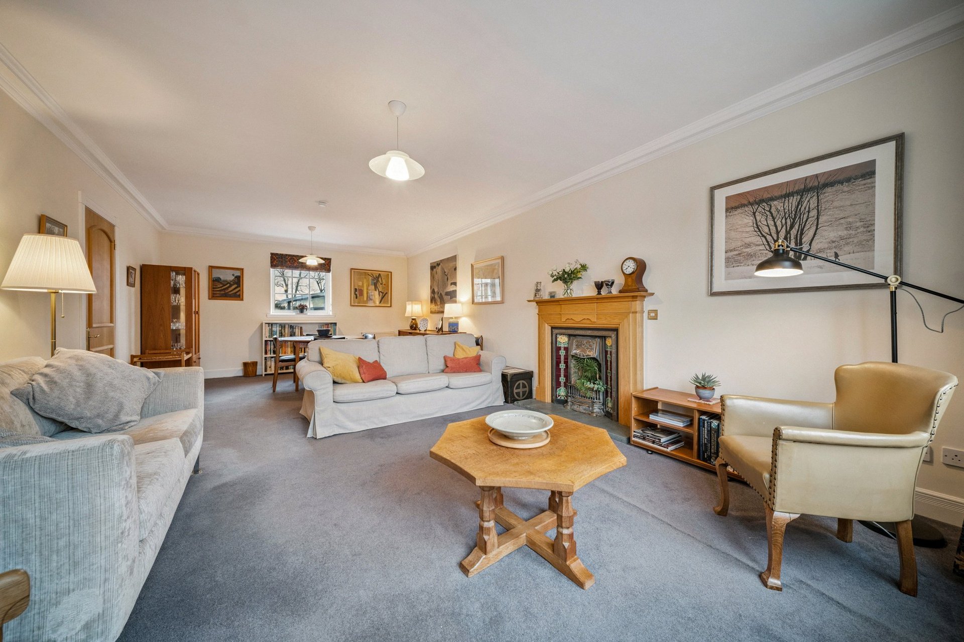 98/3 Whitehouse Loan, Bruntsfield, Edinburgh, EH9 1BD - Picture #2