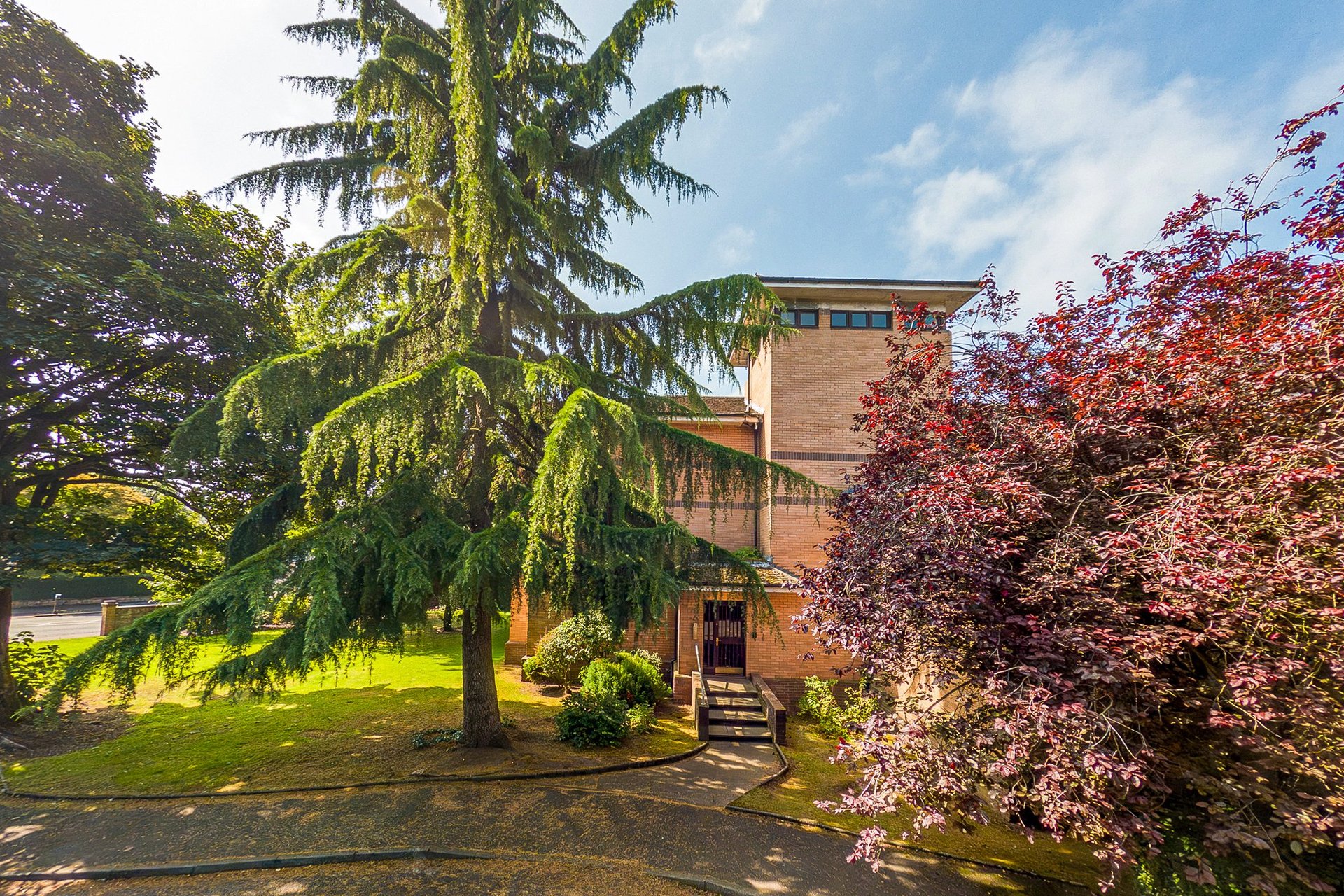 11 Burrell Court, 120 St. Andrews Drive, Pollokshields, G41 4RB - Picture #2