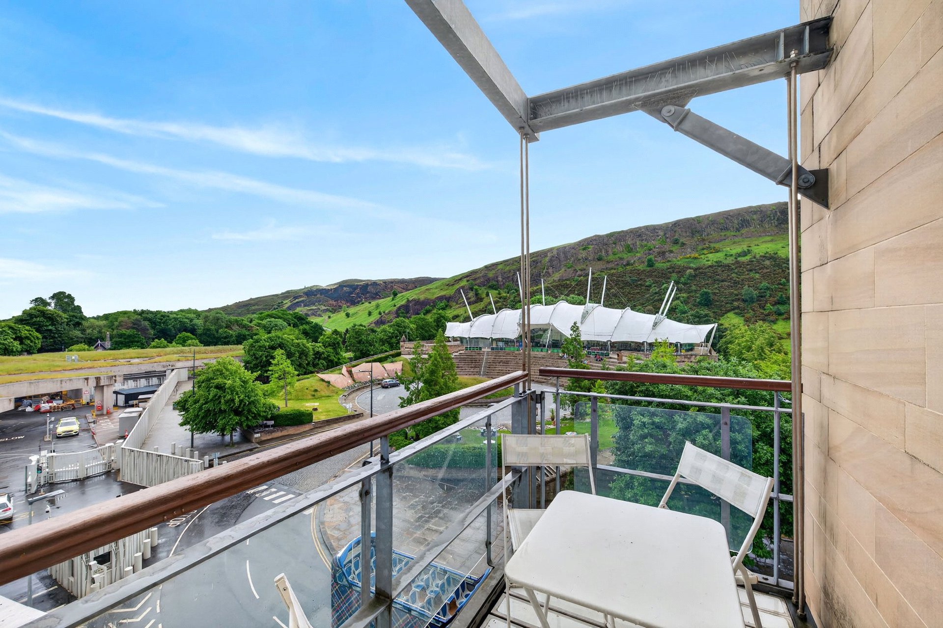 Flat 75, The Park, 89 Holyrood Road, Holyrood, Edinburgh, EH8 8BA - Picture #2