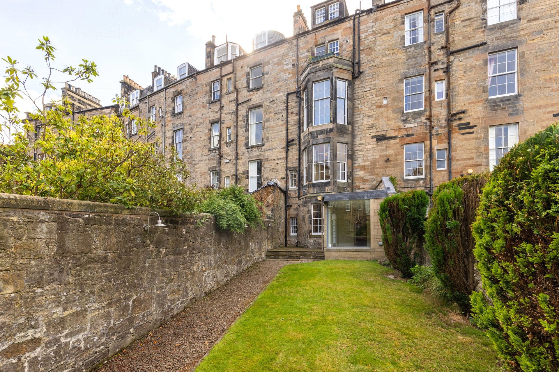 Flat 1 (GF), 6 Clarendon Crescent, Edinburgh, Midlothian, EH4 1PT - Picture #16