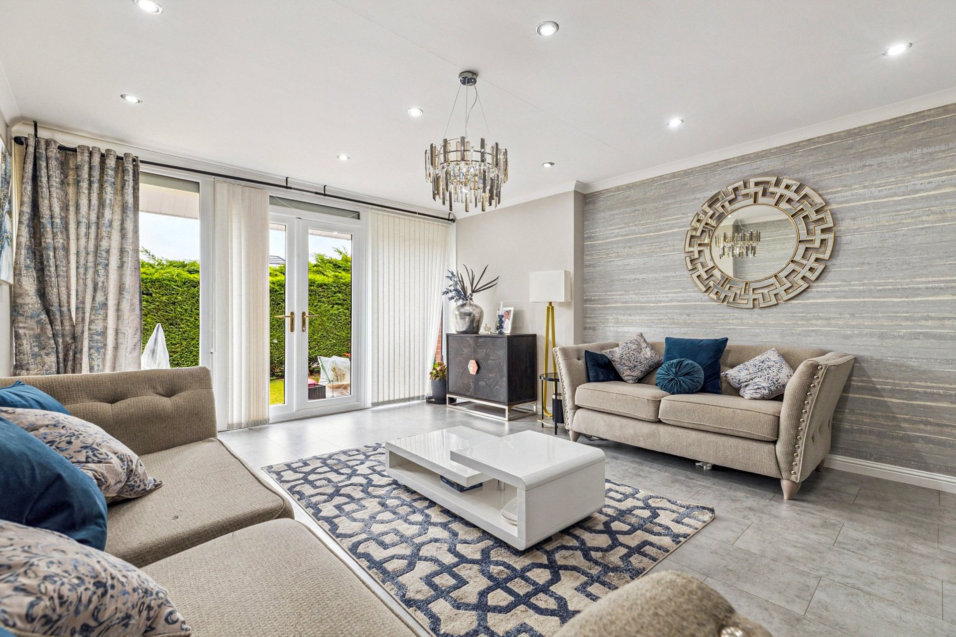 12 Lomond Drive, Newton Mearns, Glasgow, G77 6LR - Picture #5