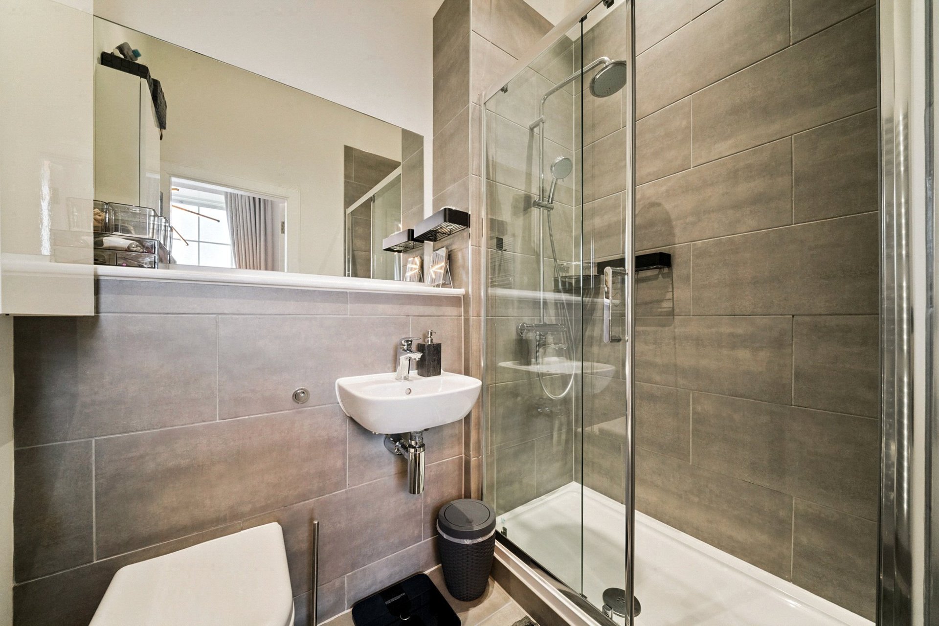 Flat 2, 1 Minto Mews, Edinburgh, EH9 1AB - Picture #11