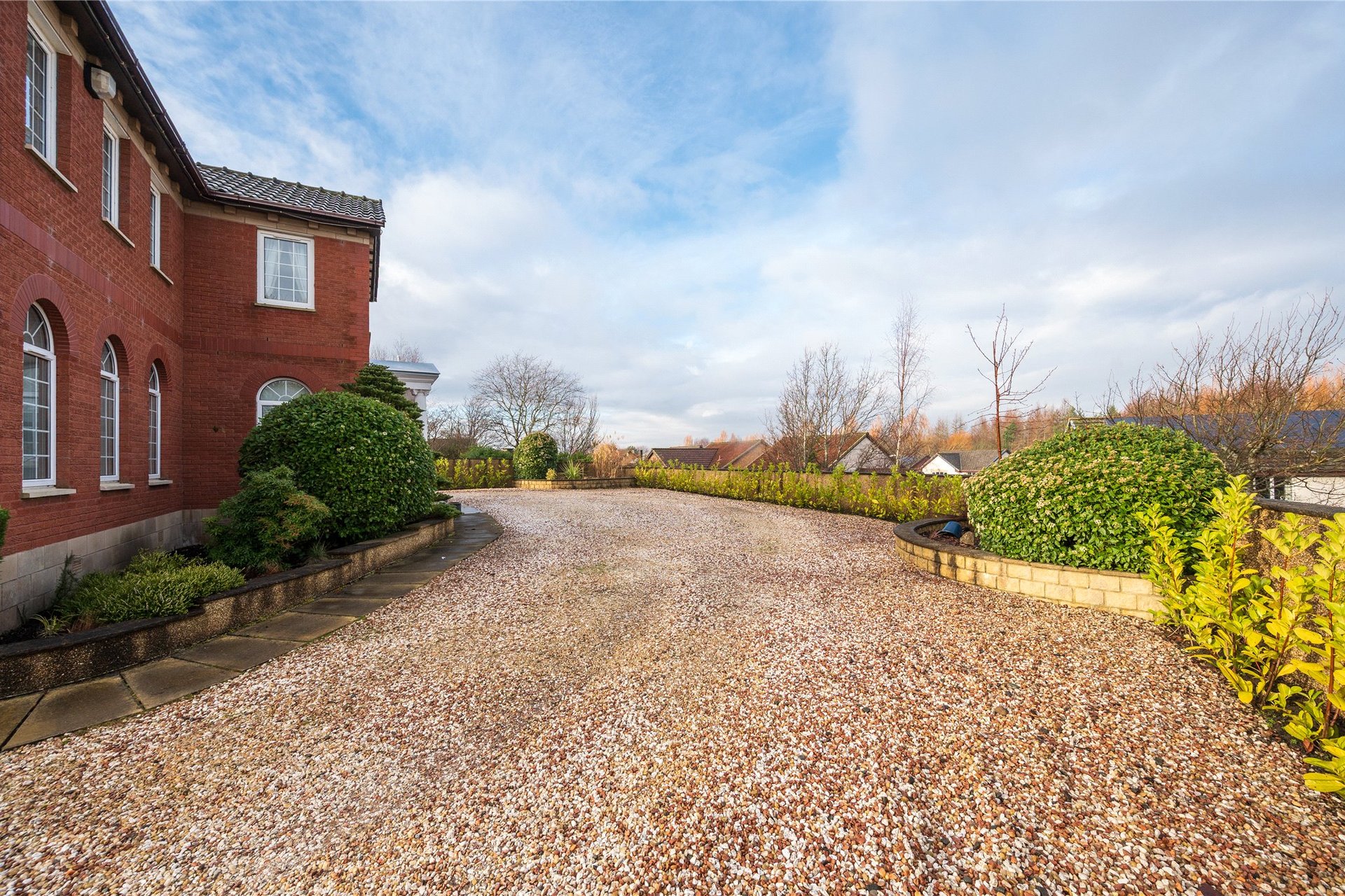 Richmond House, 4 Lade Court, Linlithgow, West Lothian, EH49 7QF - Picture #2