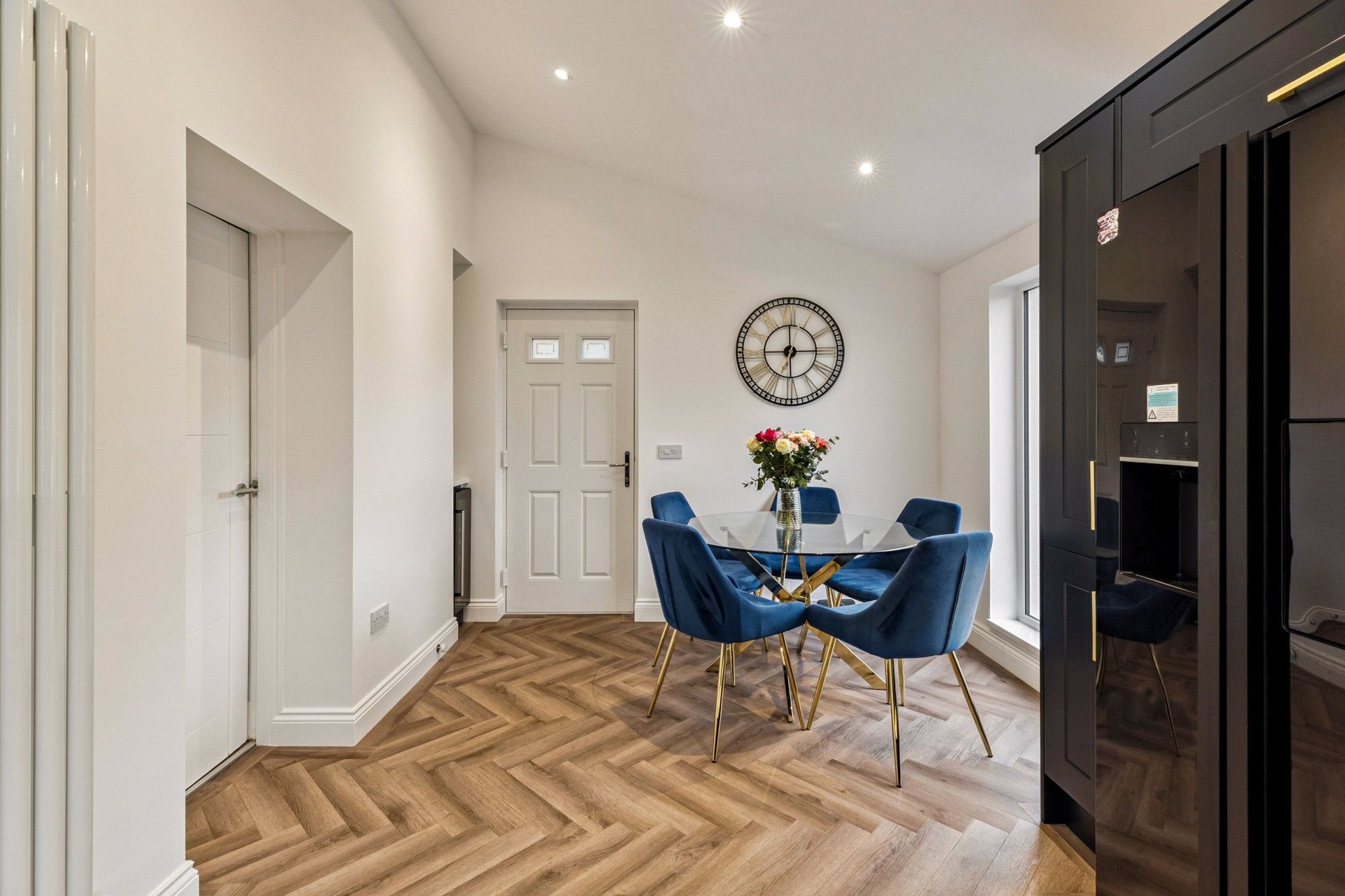 48 Hillfoot Drive, Bearsden, G61 3QF - Picture #10