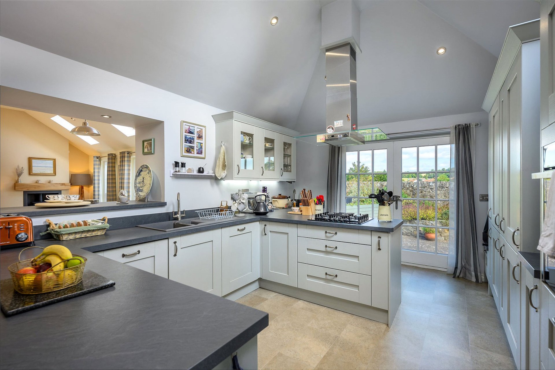 The Old Manse, 35 Woodlands Road, Lundin Links, Leven, KY8 6HG - Picture #4