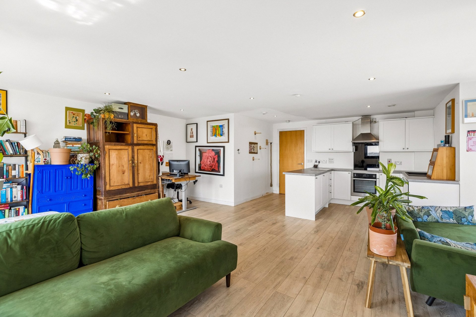 Flat 8/5 River Heights, 72 Lancefield Quay, Glasgow City, G3 8JJ - Picture #5