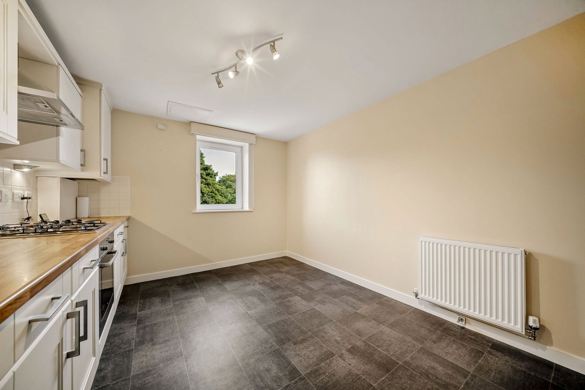 Flat 15, 2 North Pilrig Heights, Edinburgh, EH6 5FE - Picture #8