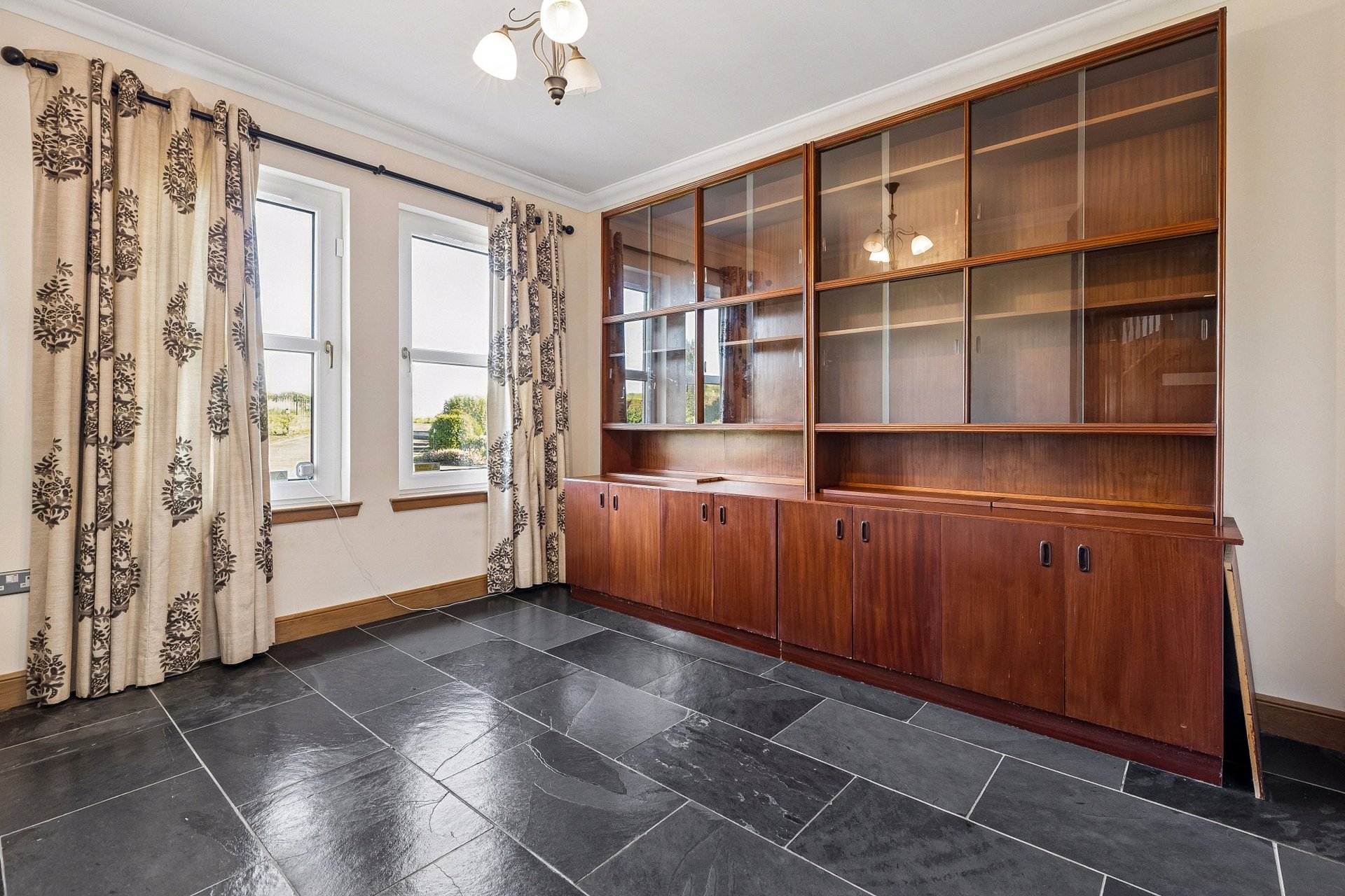 Cairnview, Carluke, South Lanarkshire, ML8 4QR - Picture #21