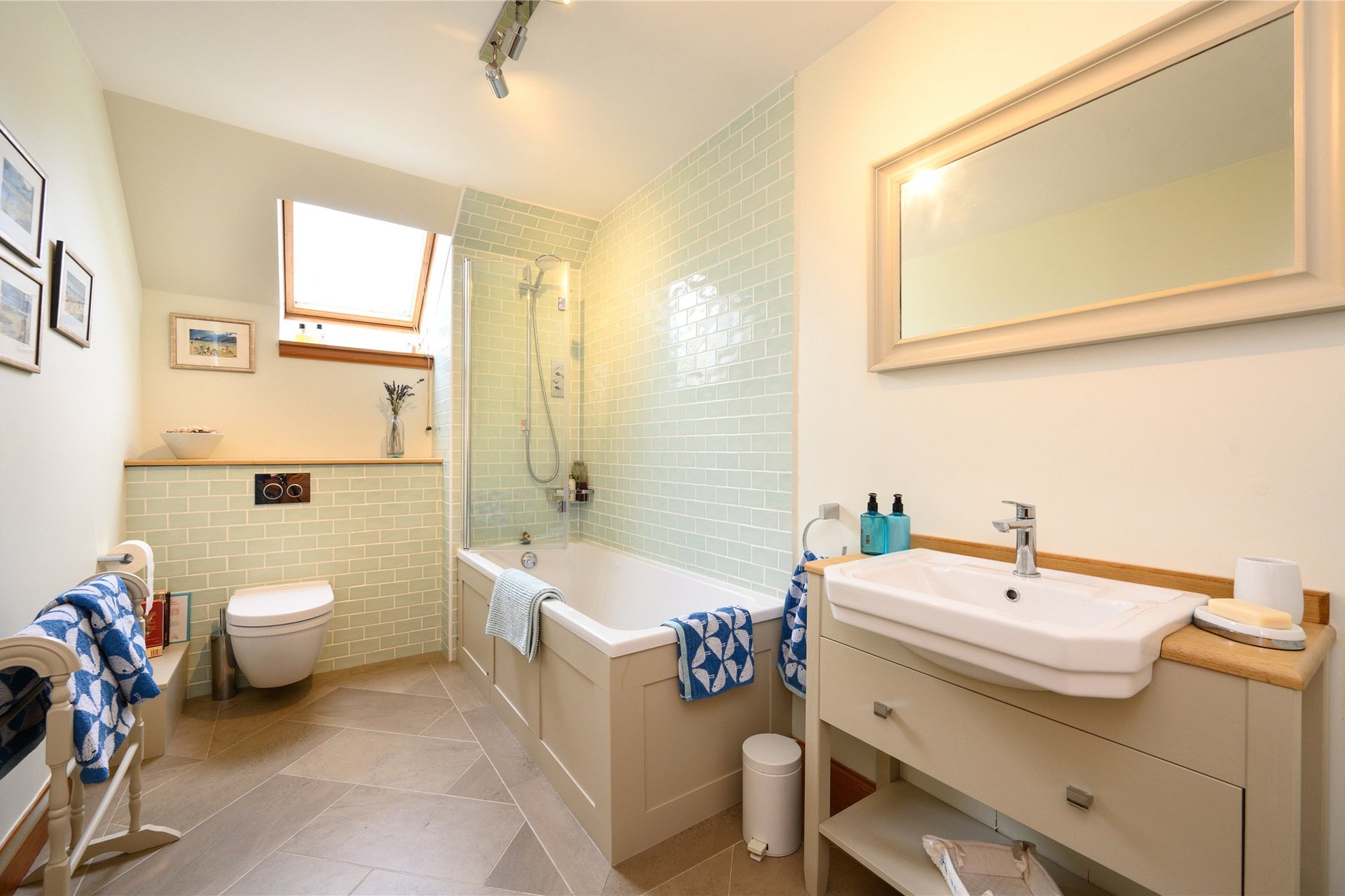 Old Mill House, West Saltoun, Pencaitland, East Lothian, EH34 5EP - Picture #20