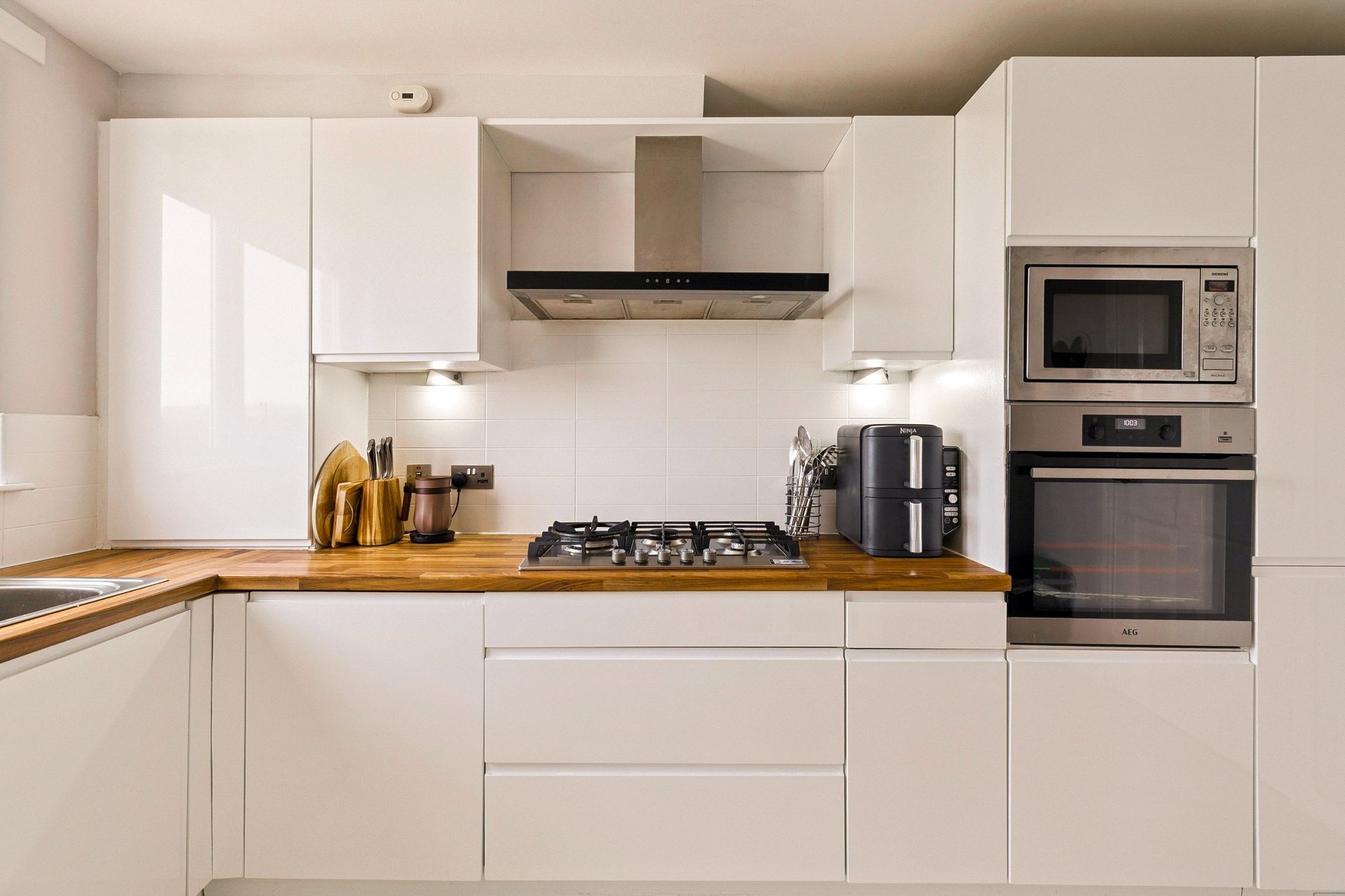 52 Canniesburn Quadrant, Bearsden, G61 1RW - Picture #9