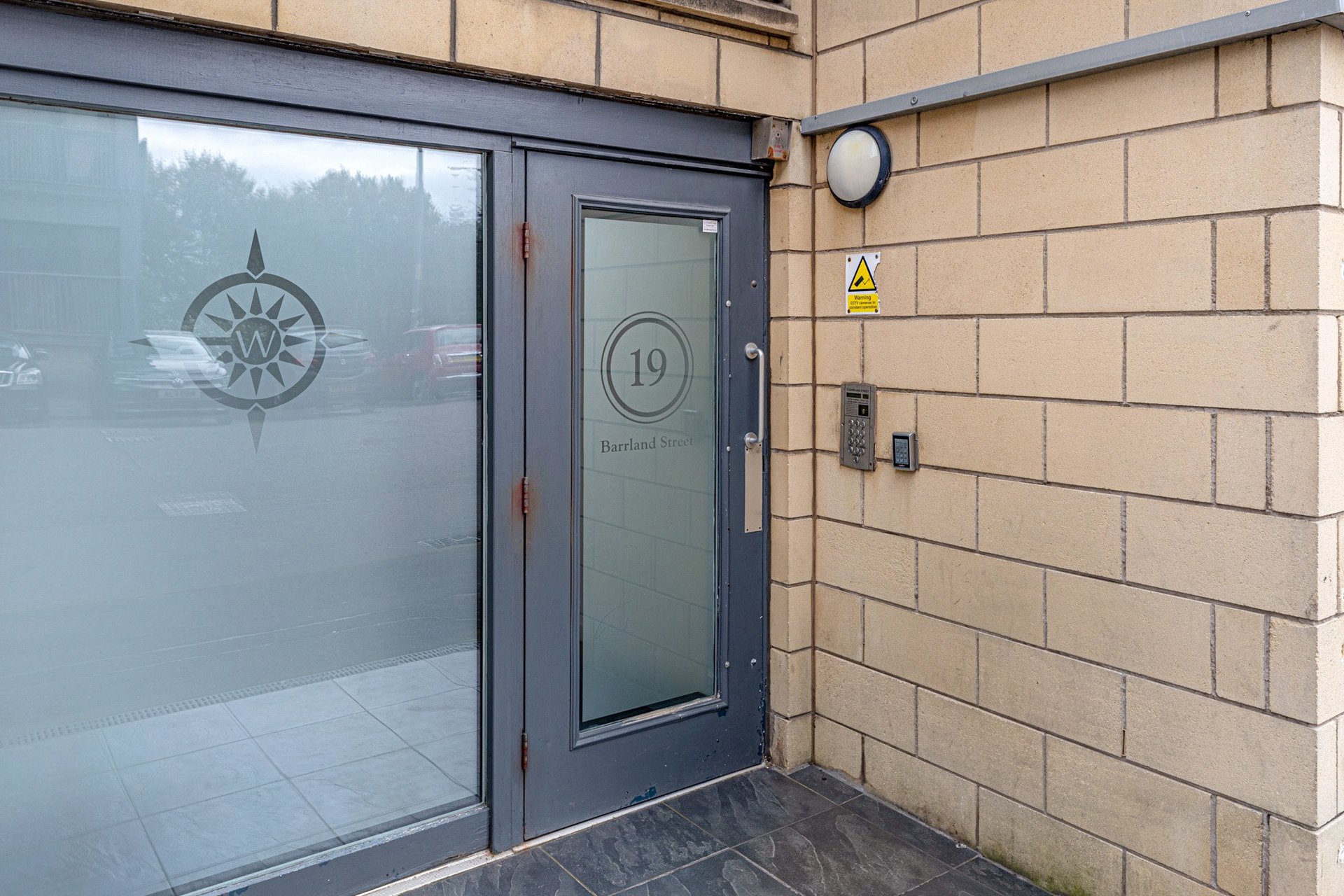 3/3, 19 Barrland Street, Glasgow, Glasgow City, G41 1QH - Picture #2