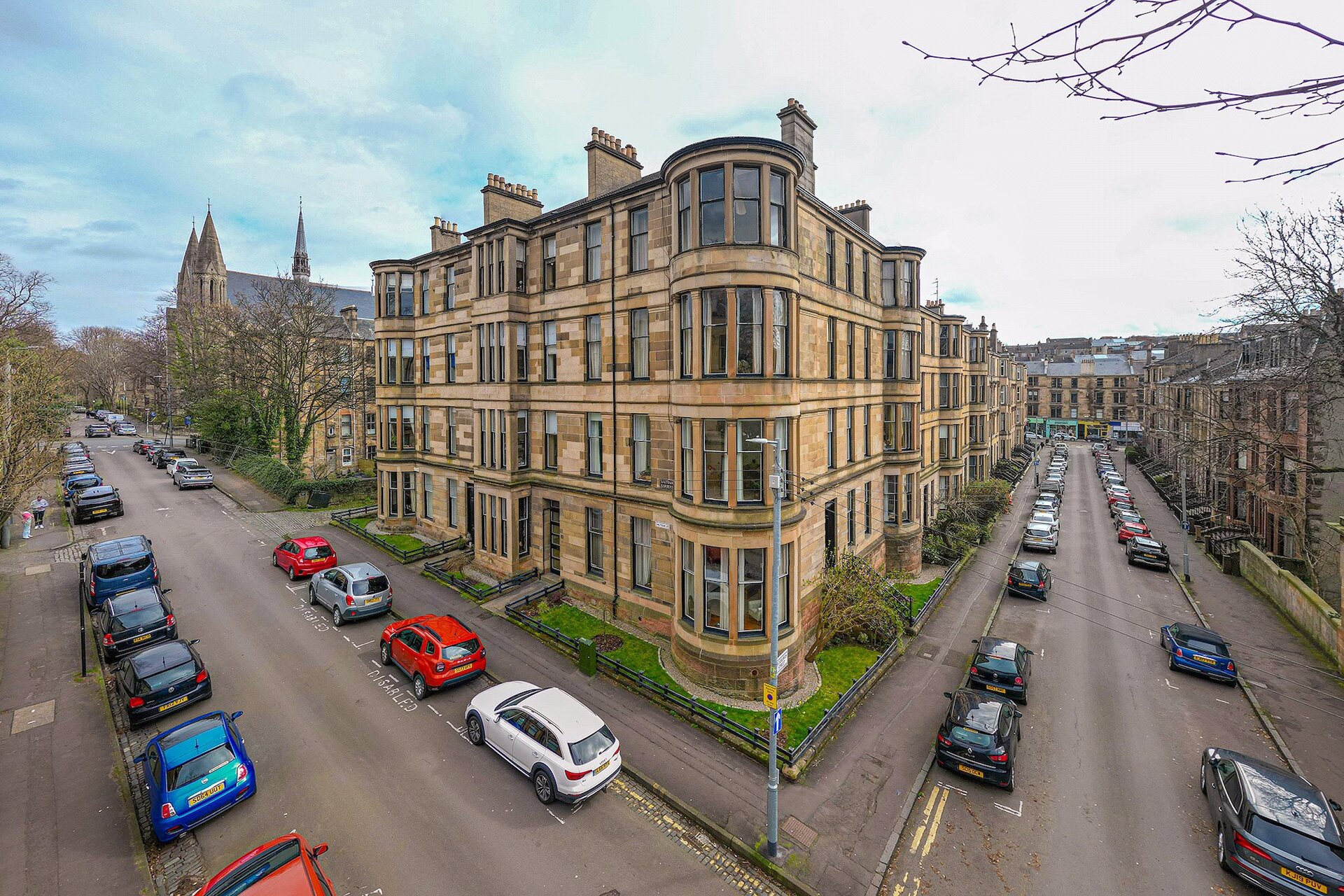 Flat 2/2, 35 Saltoun Street, Dowanhill, Glasgow, G12 9AR - Picture #1
