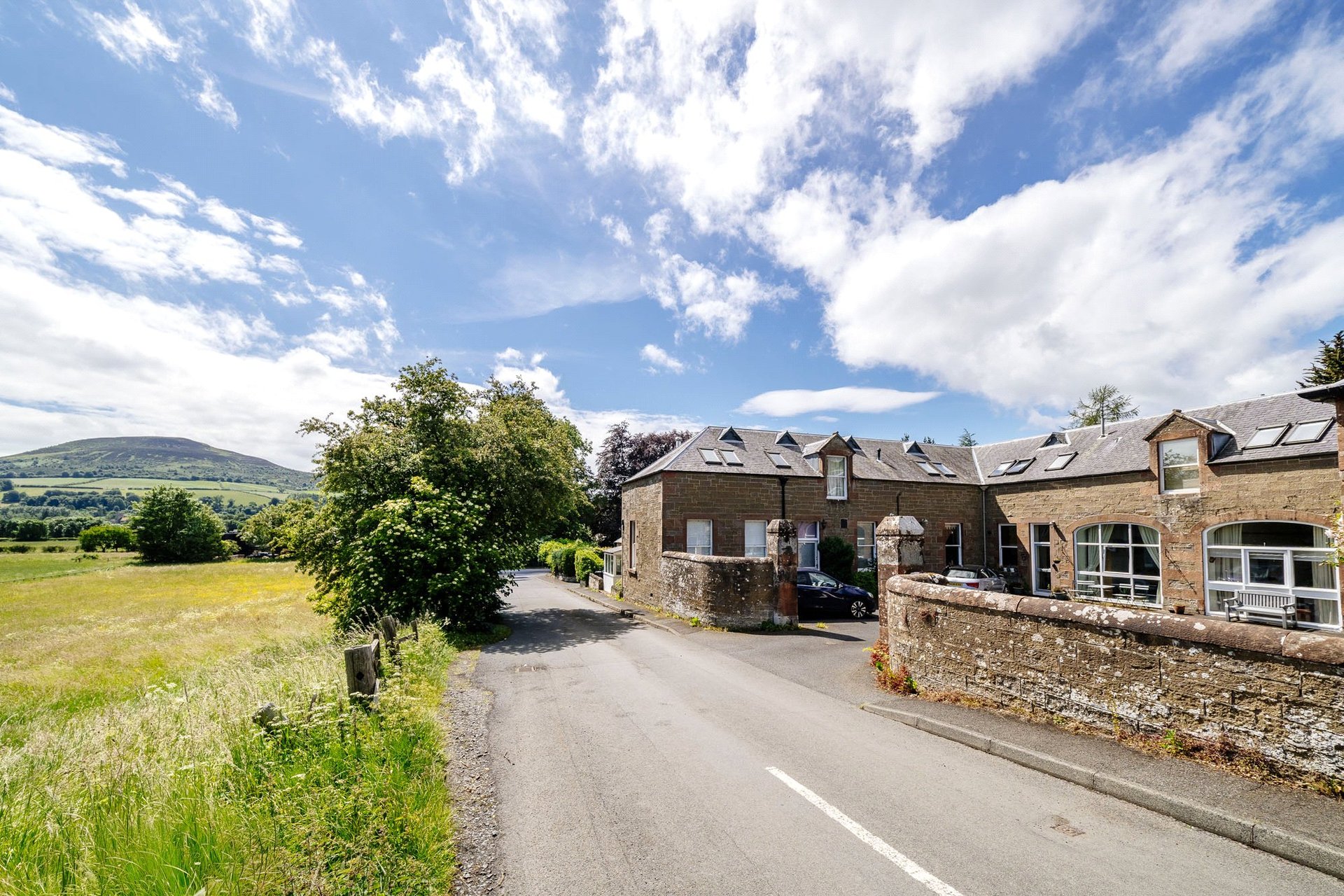1 Hoebridge Stables Cottages, Gattonside, Melrose, Scottish Borders, TD6 9LZ - Picture #1