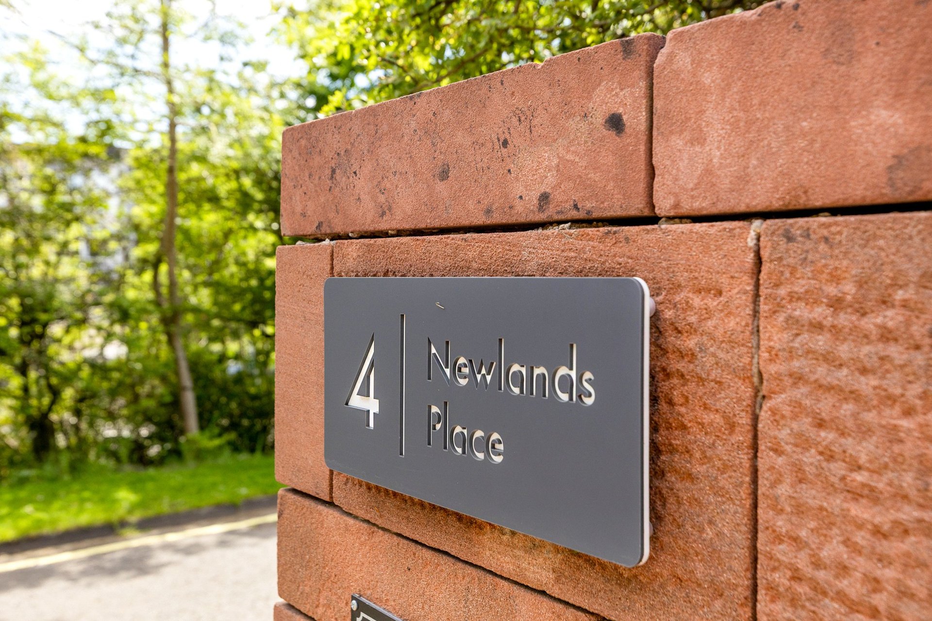 4 Newlands Place, East Kilbride, Glasgow, South Lanarkshire, G74 1AE - Picture #3