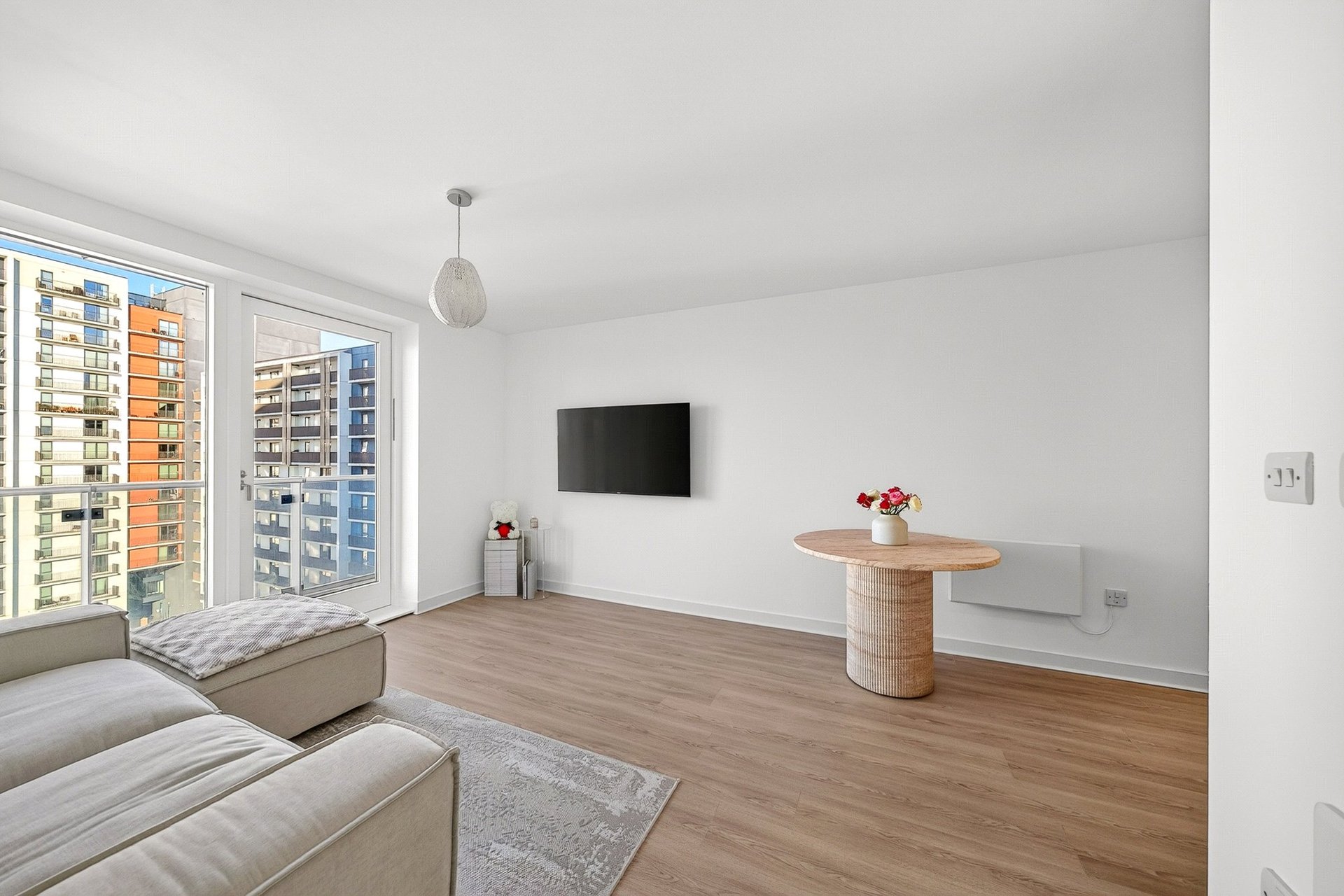 8/7, 354 Meadowside Quay Walk, Glasgow Harbour, Glasgow, G11 6ED - Picture #4