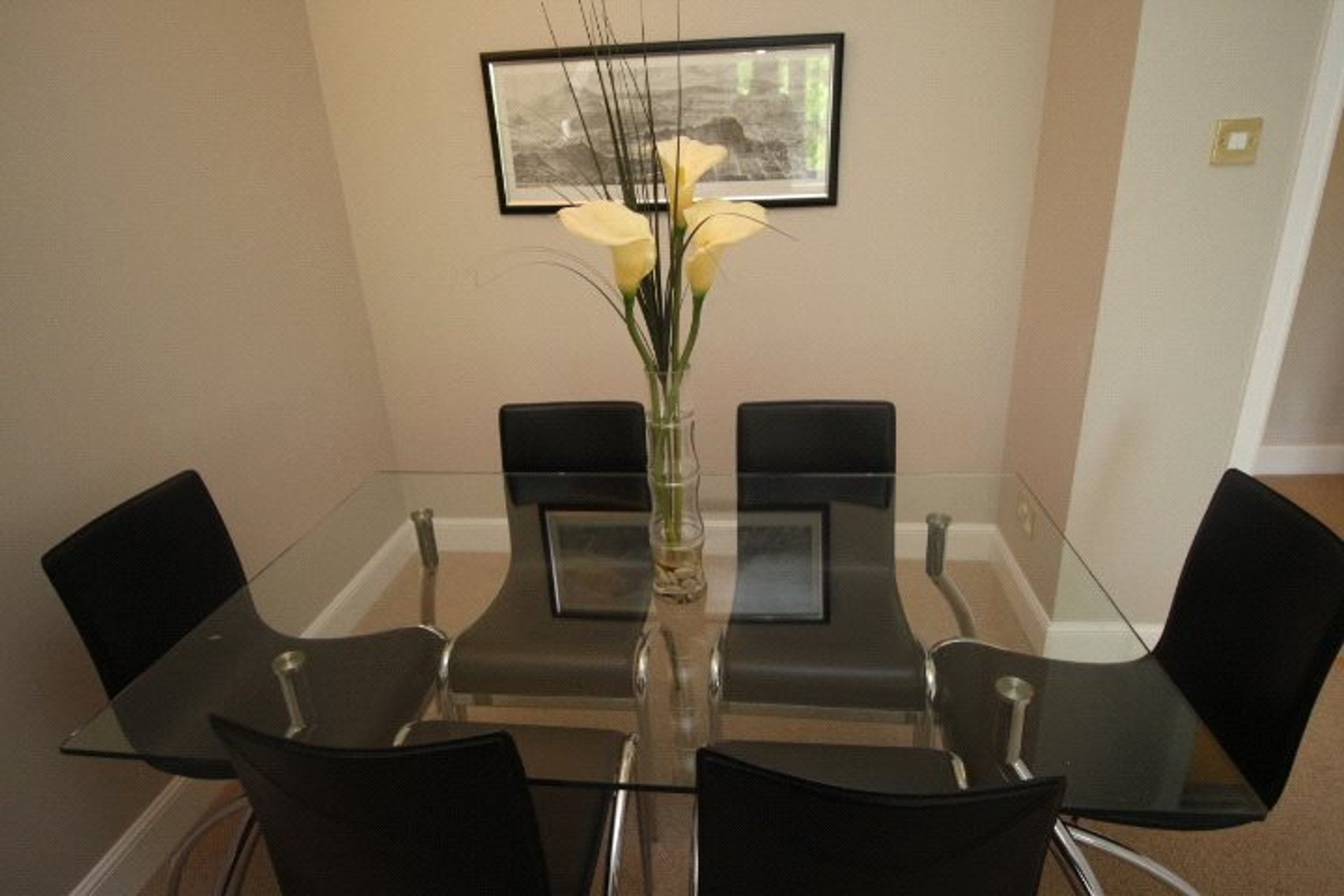 FLAT 11, 44 Cramond Road North, Cramond, Edinburgh, EH4 6JA - Picture #4