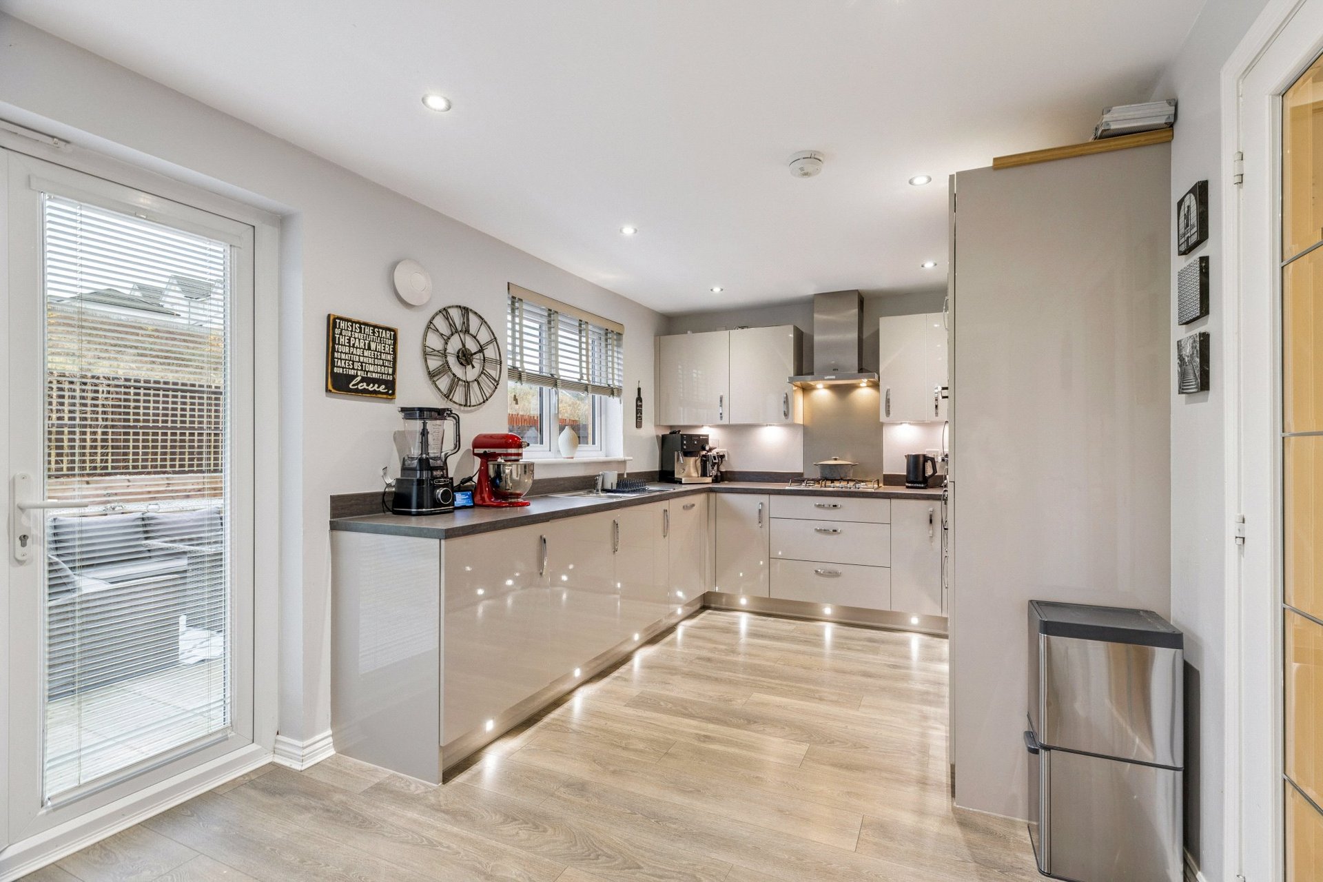 33 Buttercup Crescent, Cambuslang, Glasgow, South Lanarkshire, G72 6AG - Picture #8