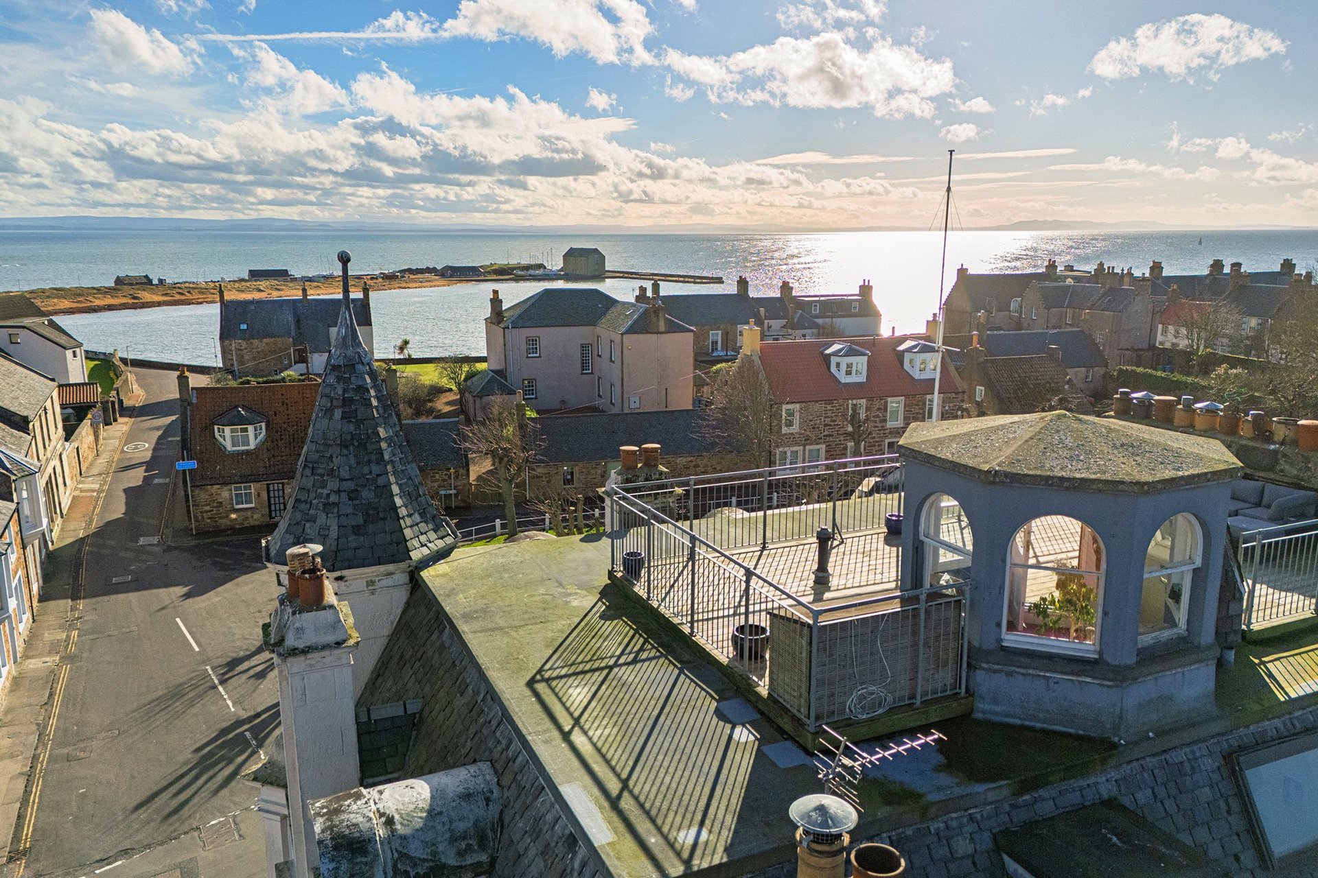 2B Chapmans Place, Elie, Leven, Fife, KY9 1BT - Picture #3