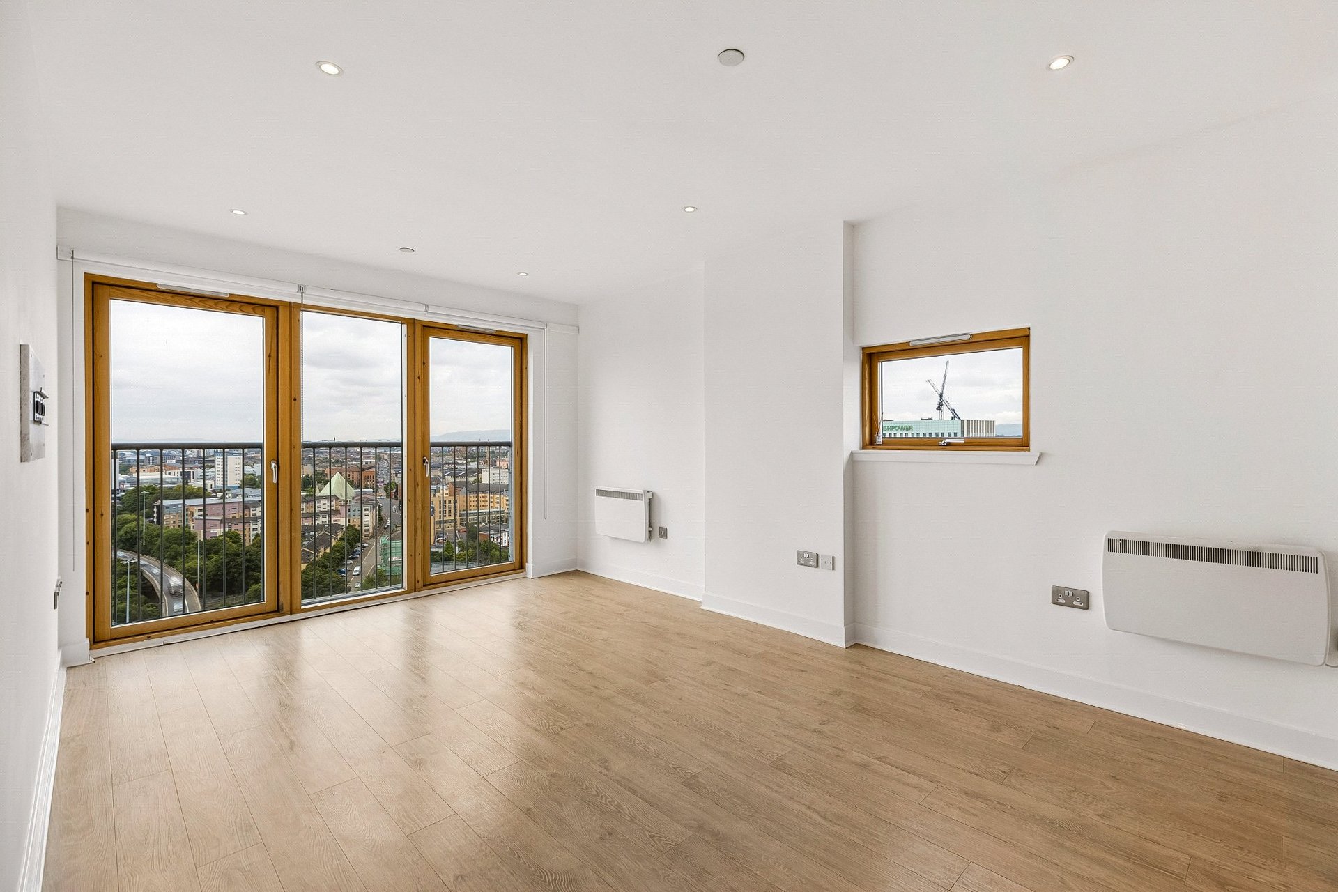 Flat 19/3, Block 1, 490 Argyle Street, City Centre, Glasgow, G2 8AL - Picture #2