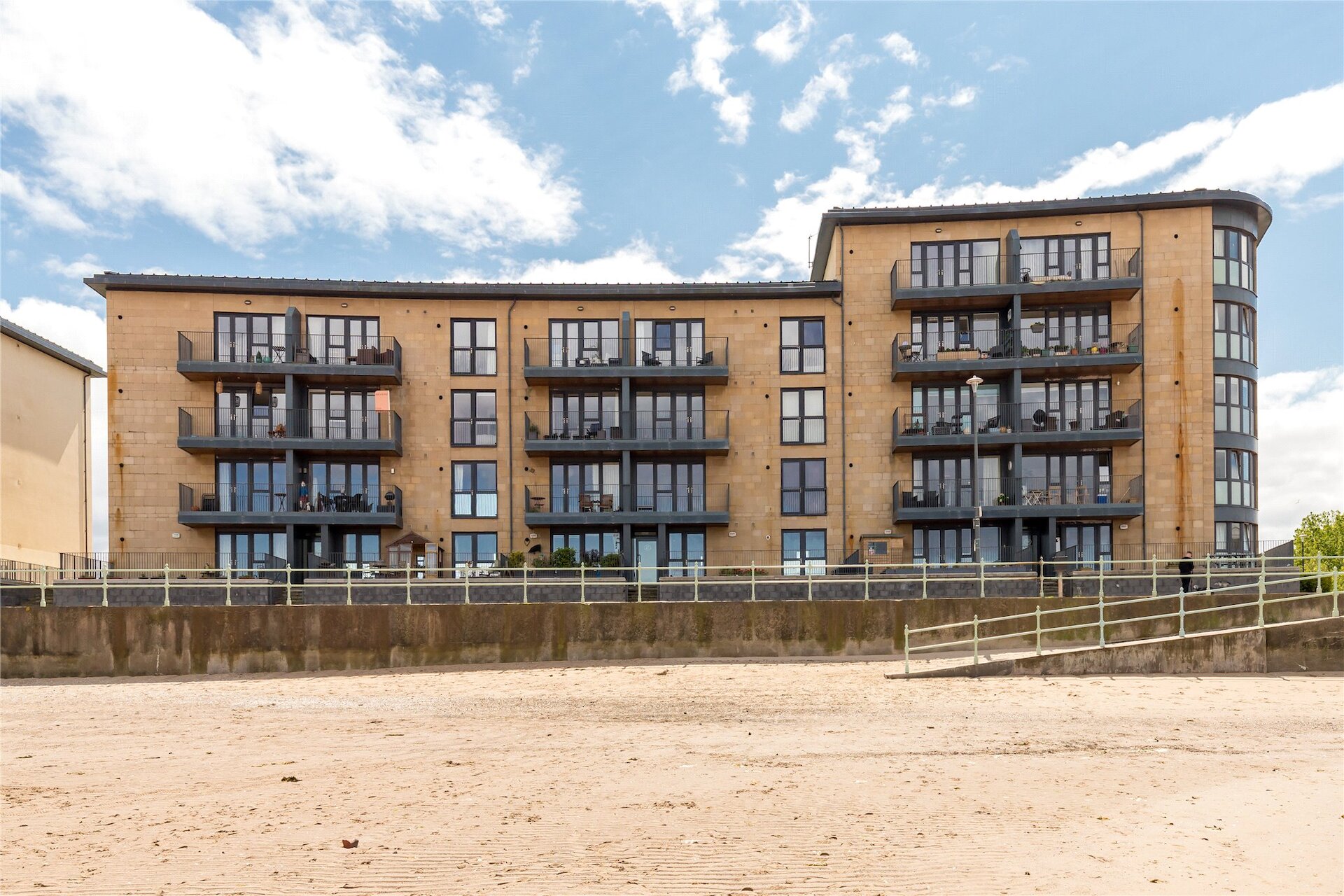 Flat 7, 21 Bridge Street, Edinburgh, EH15 1DB - Picture #1