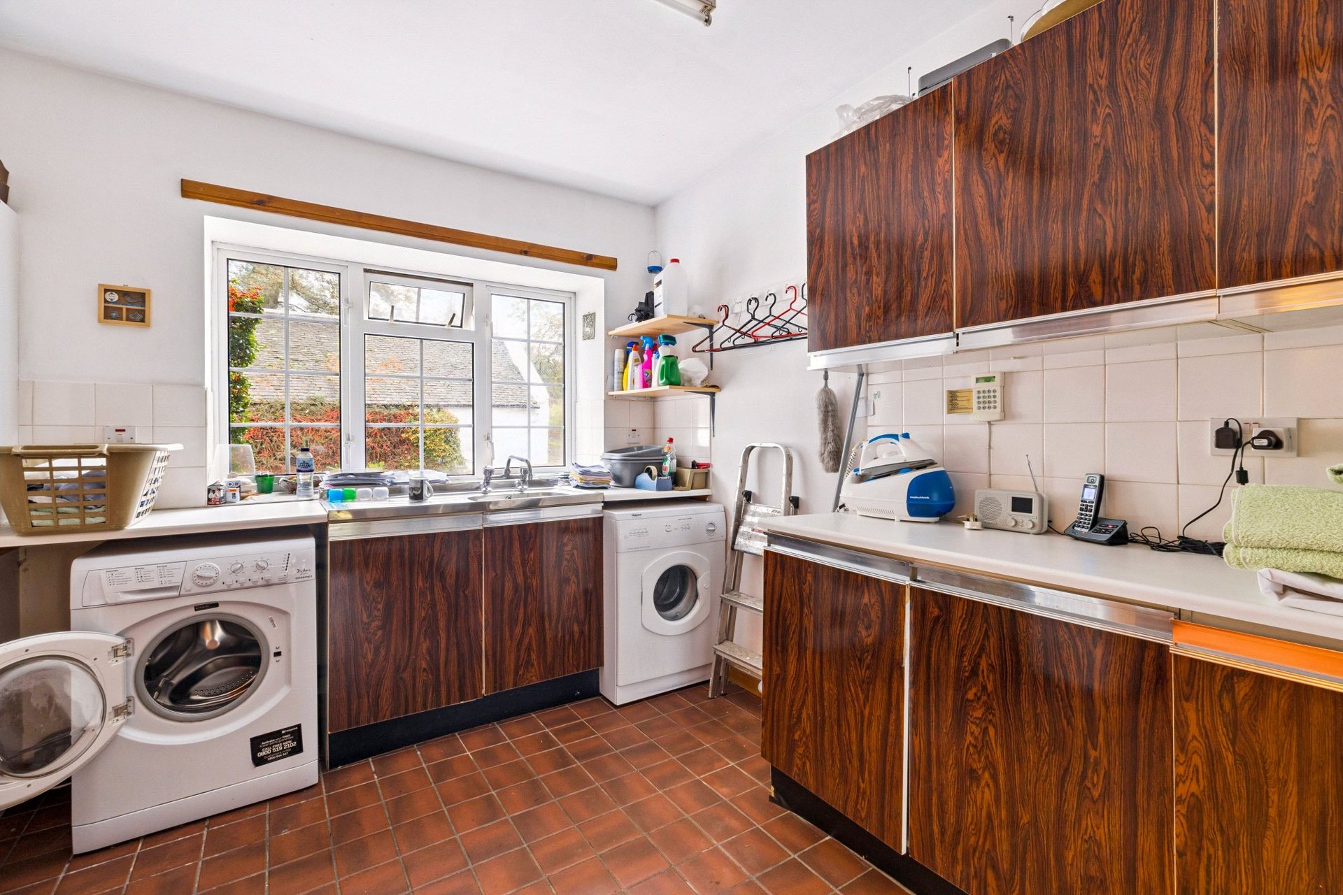 Barcapel Holm Farm, Newton Mearns, Glasgow, East Renfrewshire, G77 6NN - Picture #24