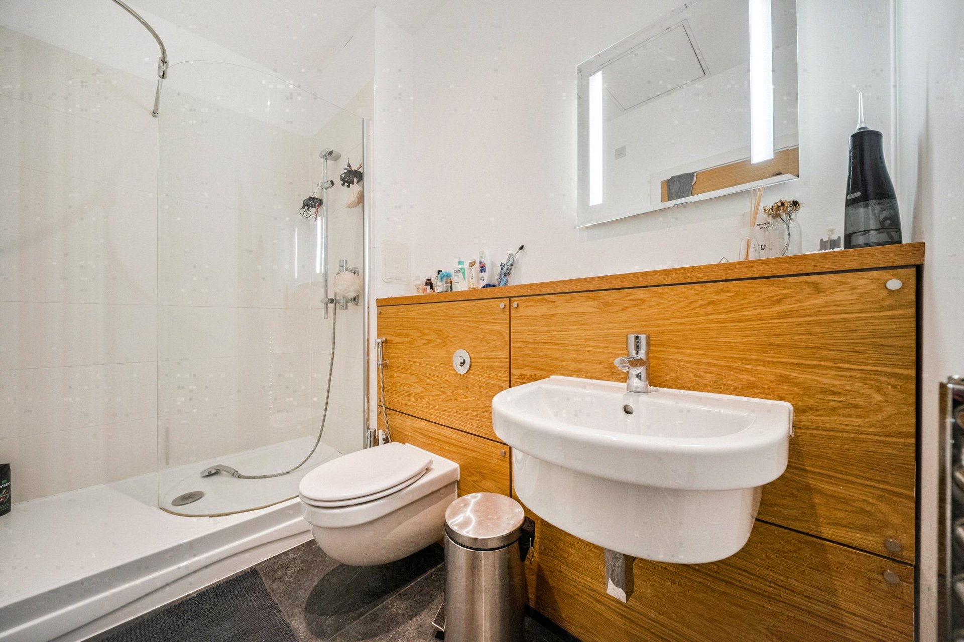 Flat 8, 75 Logie Green Road, Edinbrugh, EH7 4HF - Picture #21