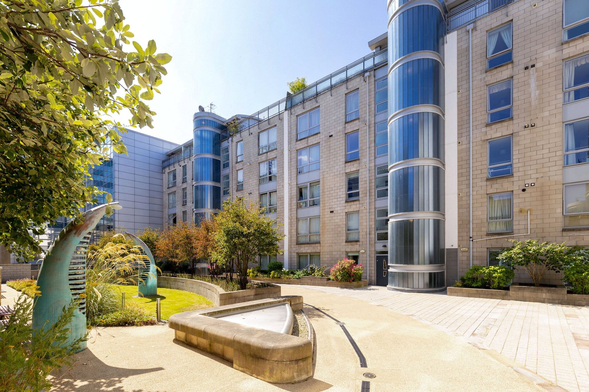 Flat 10, 39 Gardners Crescent, Tollcross, Edinburgh, EH3 8DG - Picture #1