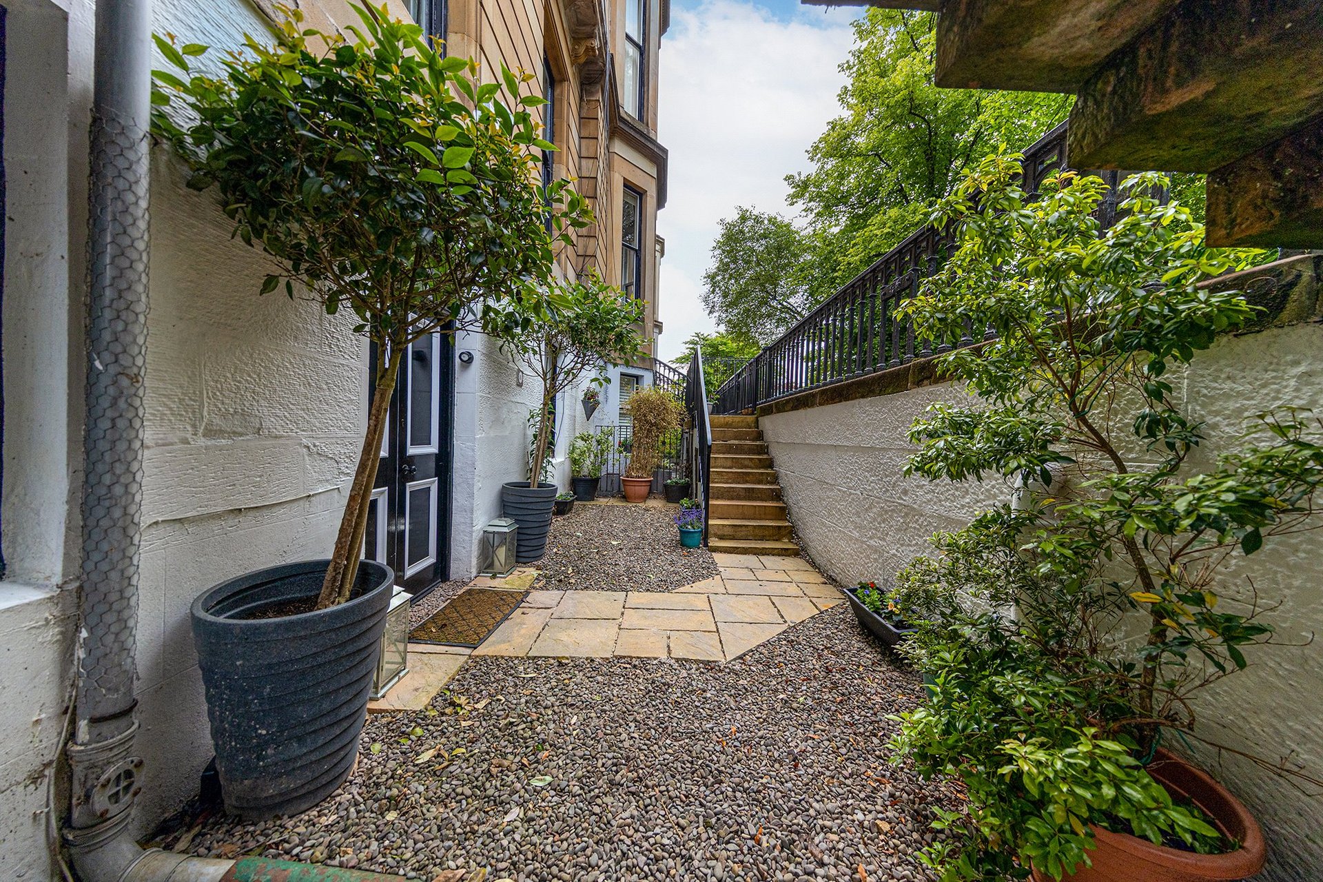 Flat 0/1, 11 Crown Gardens, Dowanhill, Glasgow, G12 9HL - Picture #3