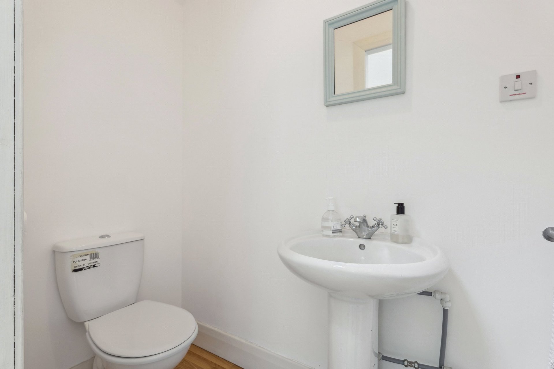 Wee Westlinbank Farm, Strathaven, South Lanarkshire, ML10 6RH - Picture #23
