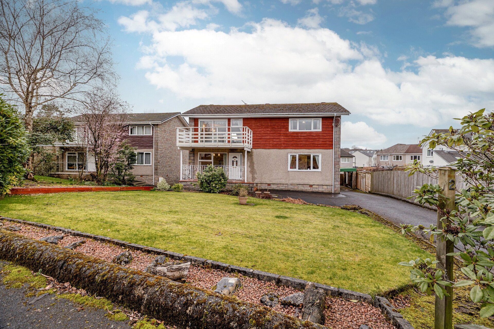 2 Airlie Avenue, Bearsden, G61 3LS - Picture #1