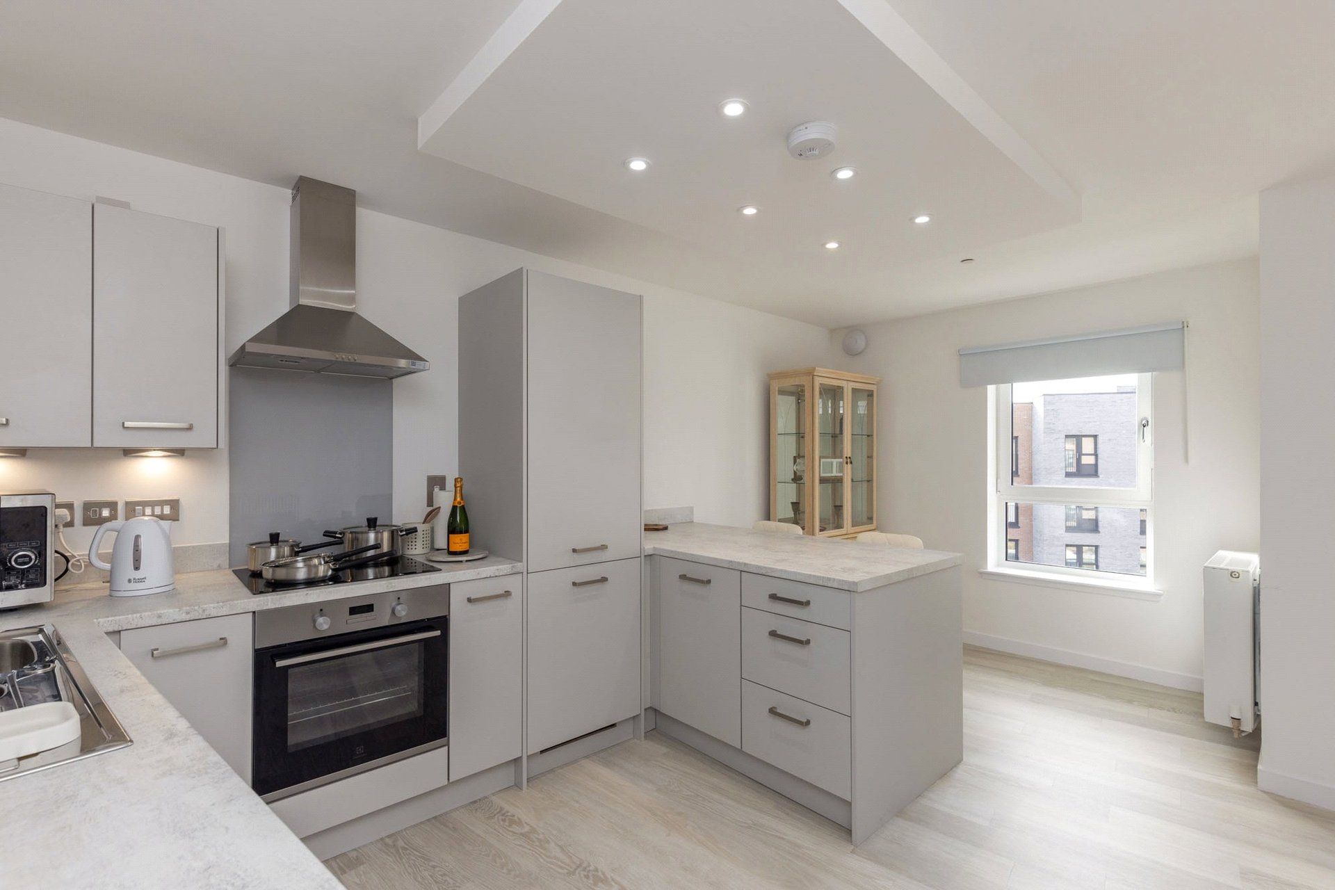 Flat 10, 2 Blackwell Road, Edinburgh, EH4 5FA - Picture #9