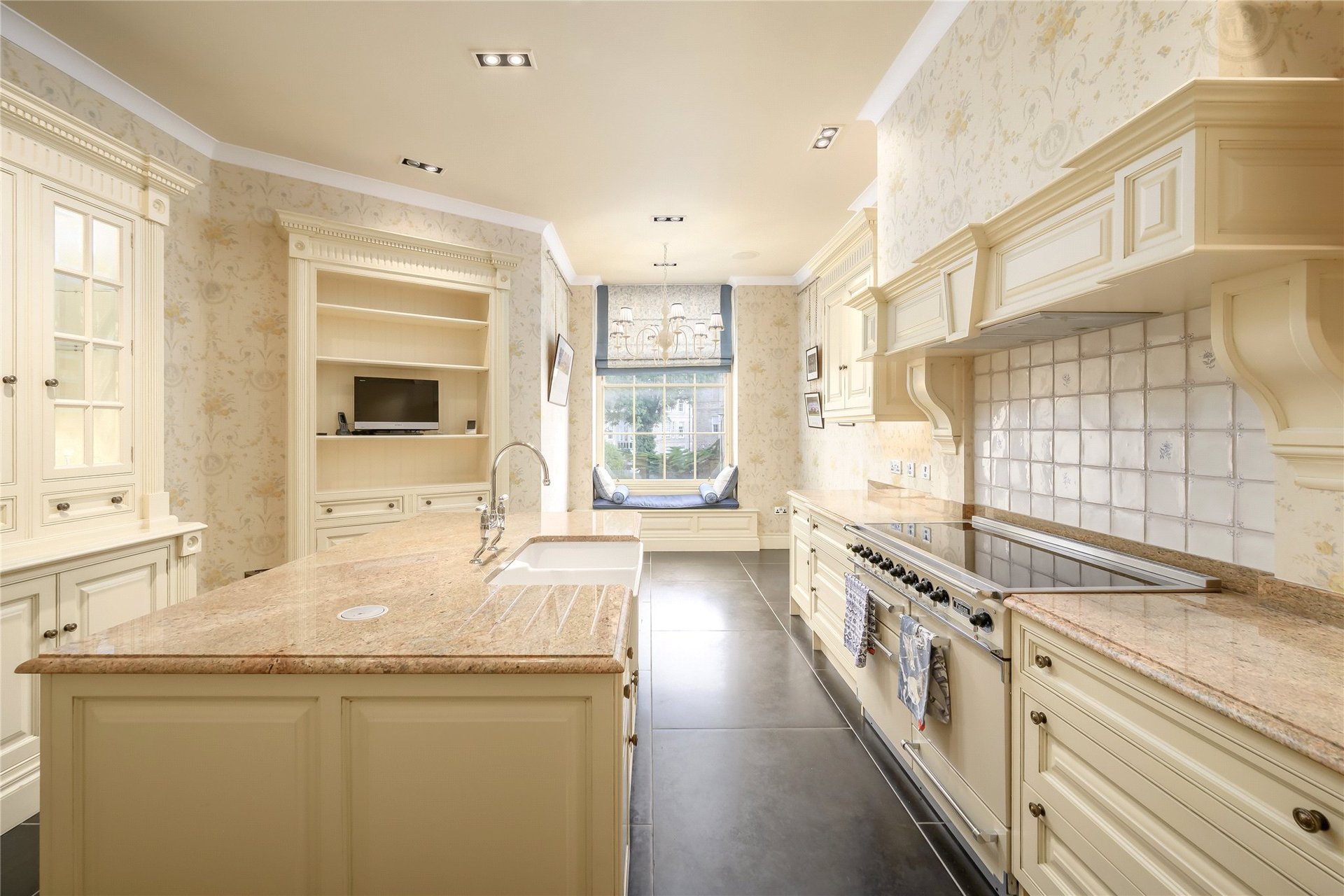 2F, 8 Great Stuart Street, Edinburgh, EH3 7TN - Picture #7
