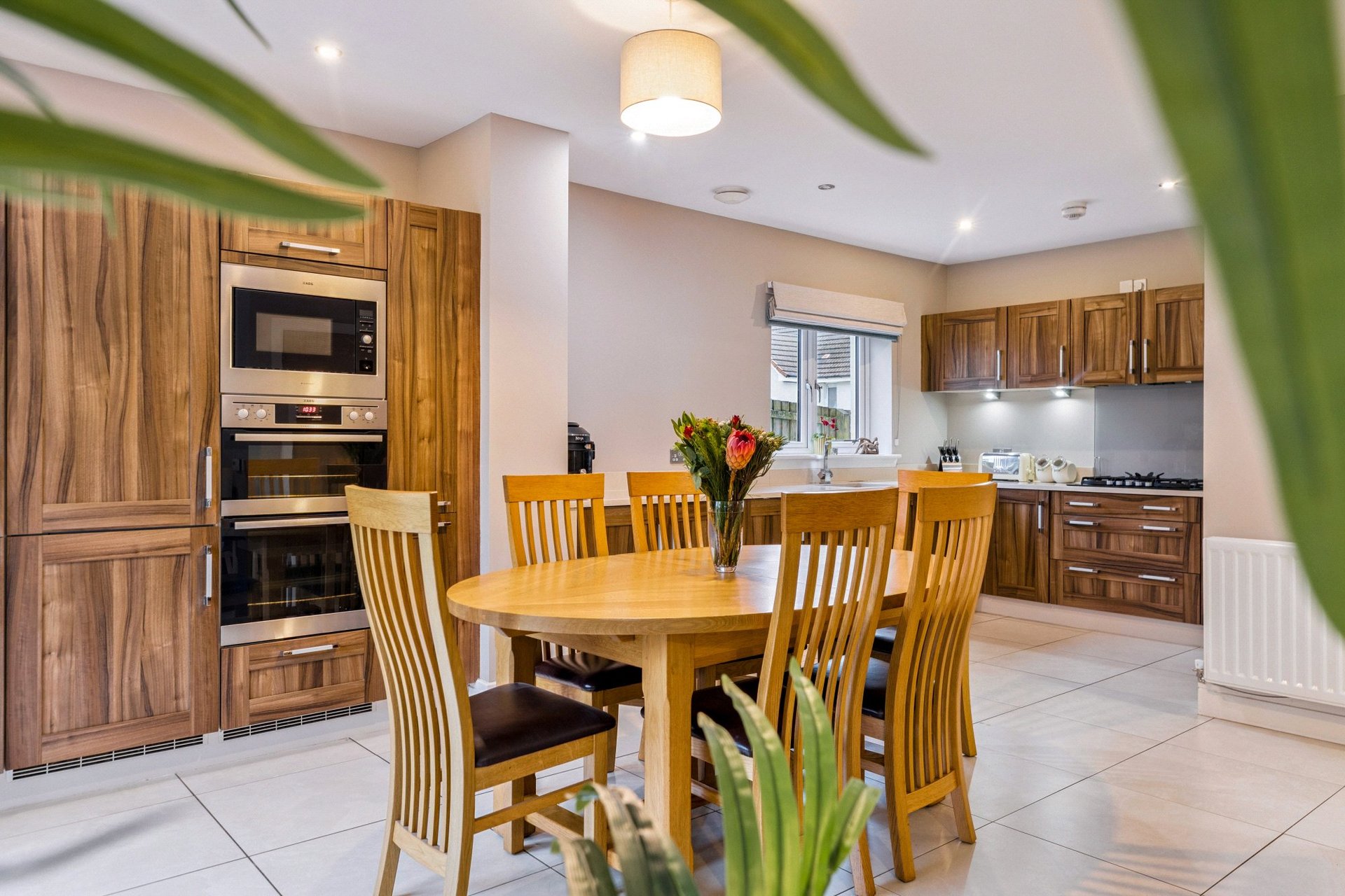 64 Norman Macleod Crescent, Bearsden, G61 3BF - Picture #10