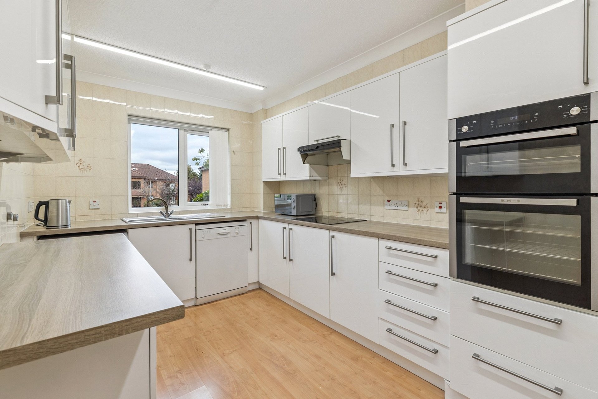 Flat A, 2 Melbourne Court, Braidpark Drive, Giffnock, Glasgow, G46 6LA - Picture #10