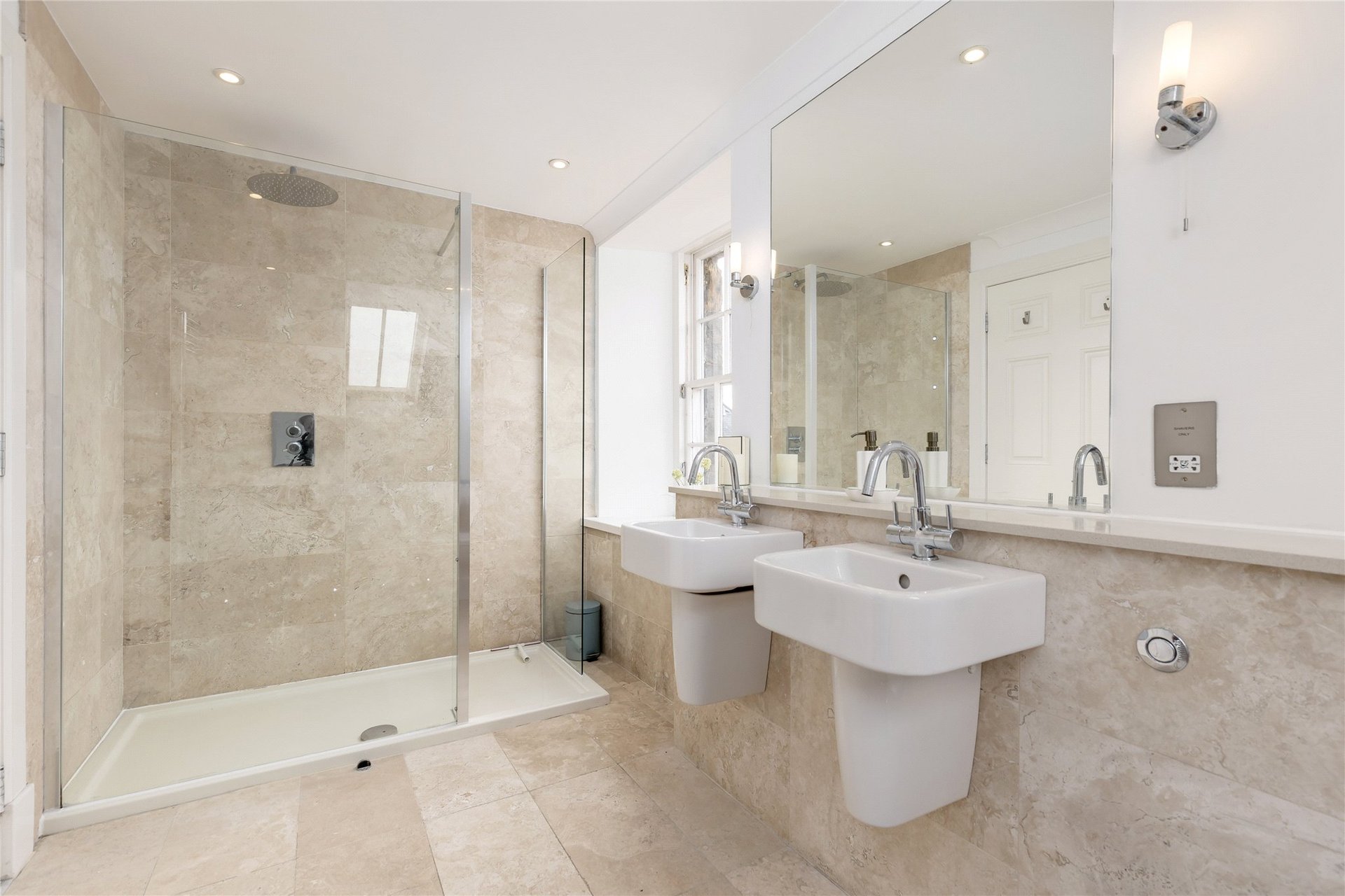 Flat 5, 55 Constitution Street, Edinburgh, EH6 7BG - Picture #24