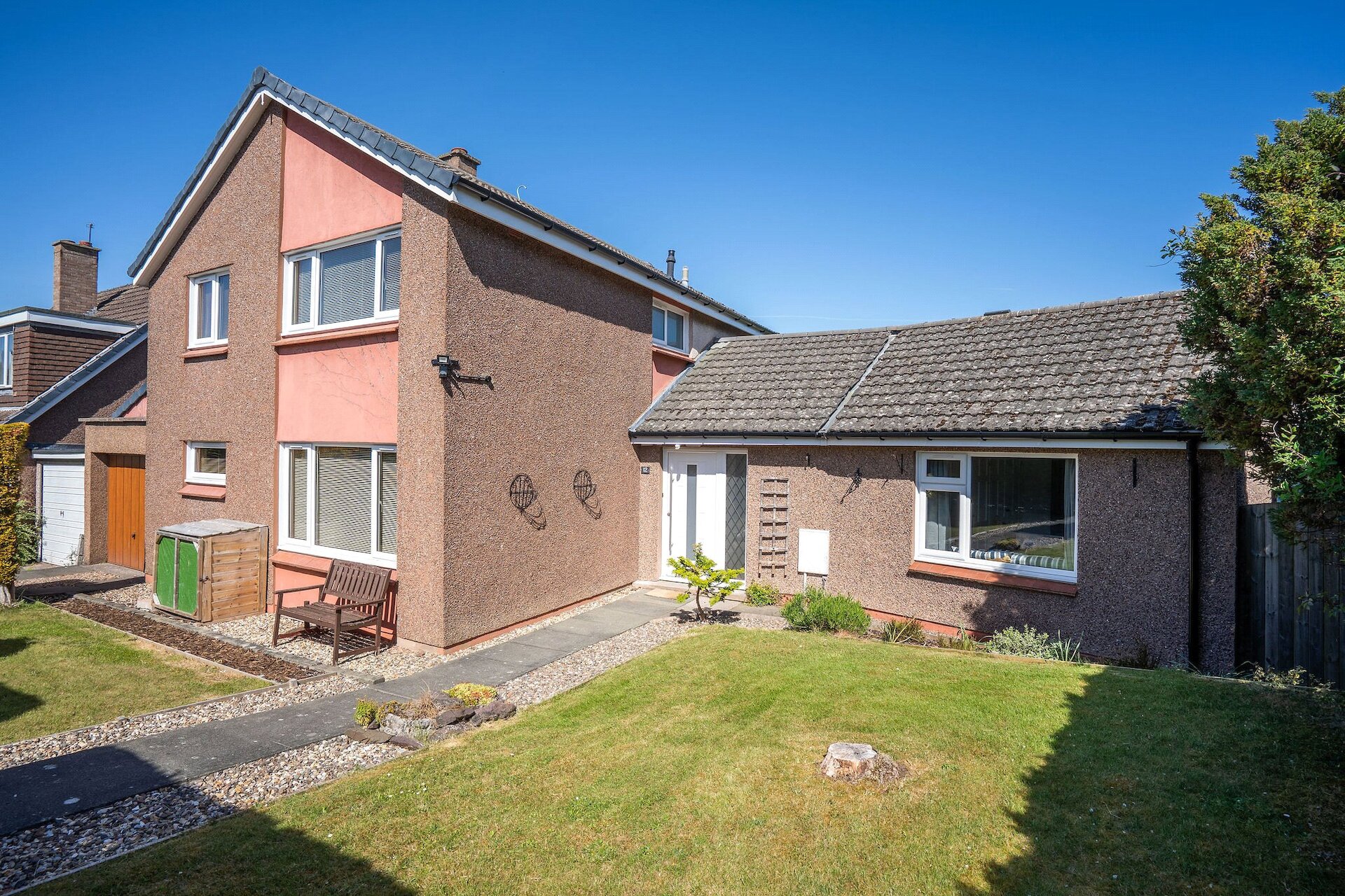12 Morton Crescent, St. Andrews, Fife, KY16 8RA - Picture #1
