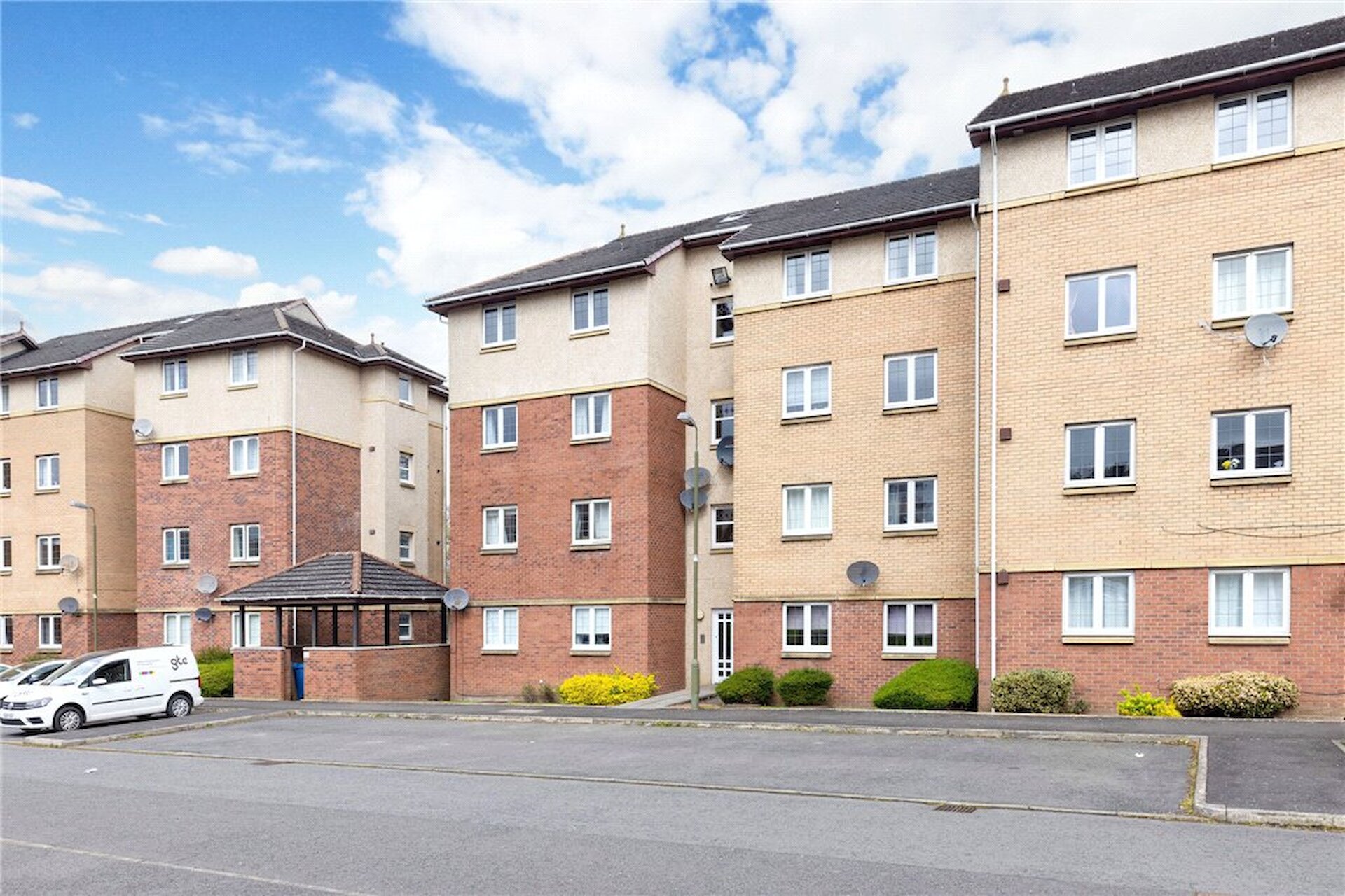 23 Burnvale, Livingston, West Lothian, EH54 6DD - Picture #1
