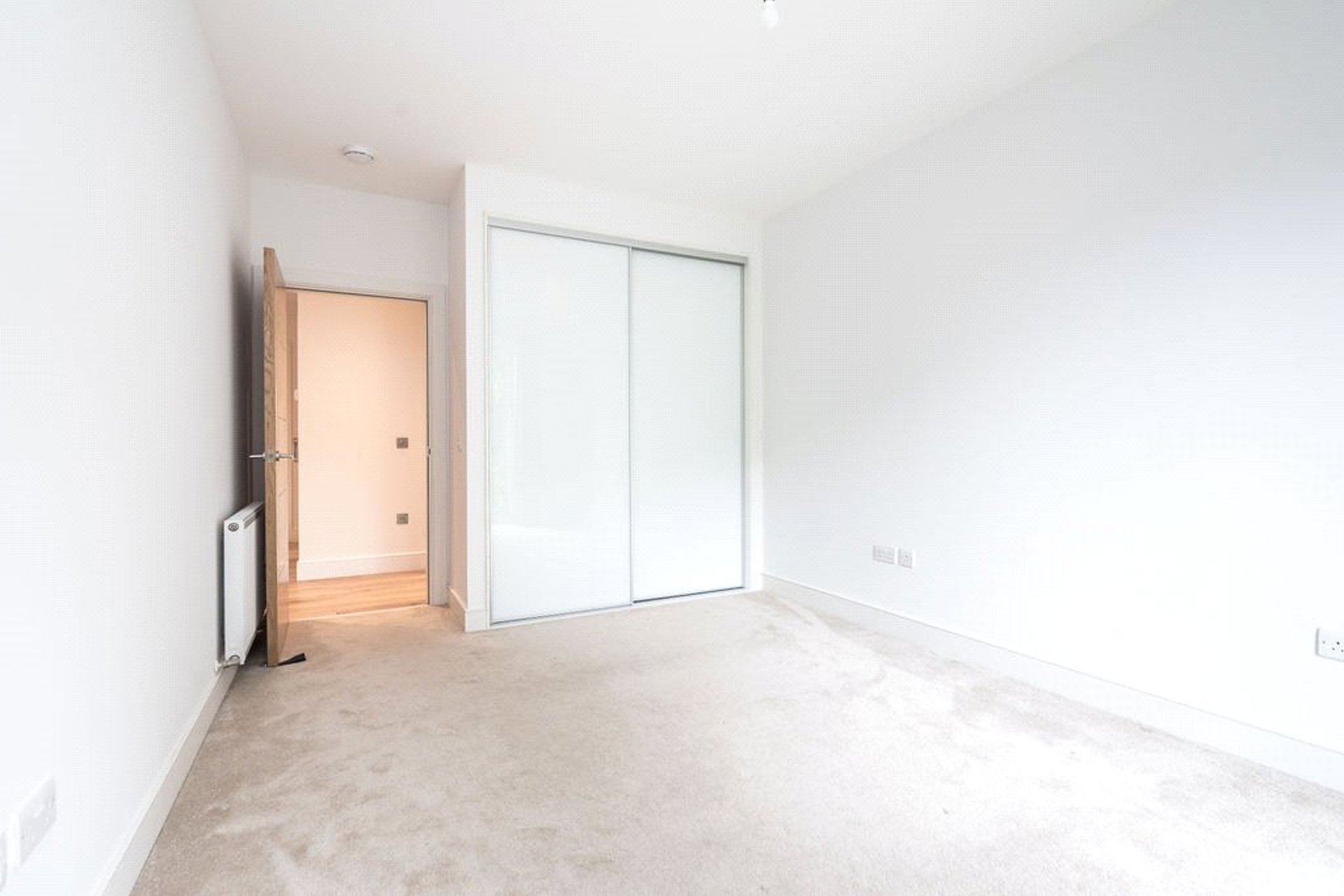 8, 11 Wallace Gardens, Murrayfield, Edinburgh, EH12 6HT - Picture #10