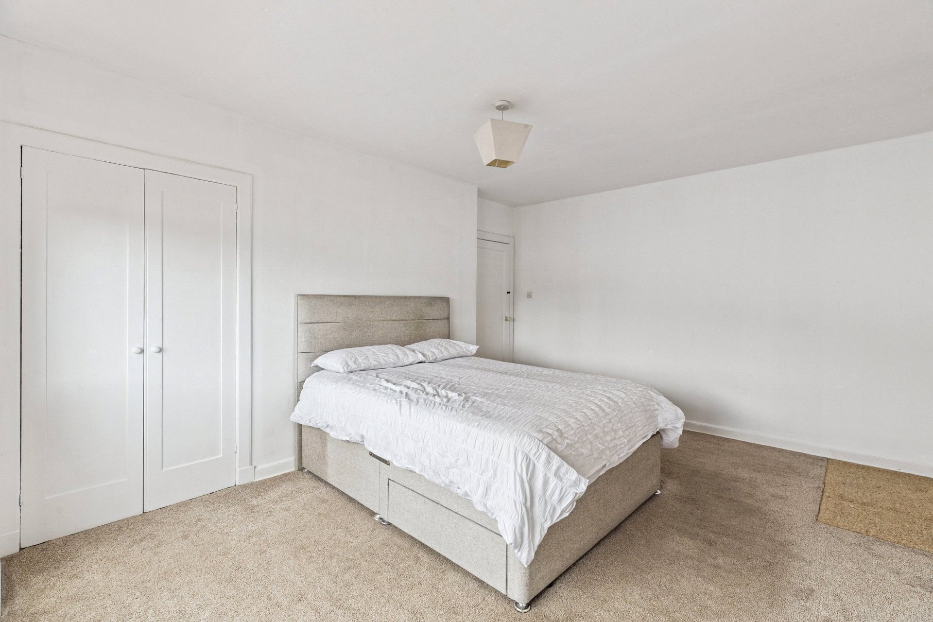 52 Woodlands Crescent, Thornliebank, Glasgow, East Renfrewshire, G46 7SR - Picture #16
