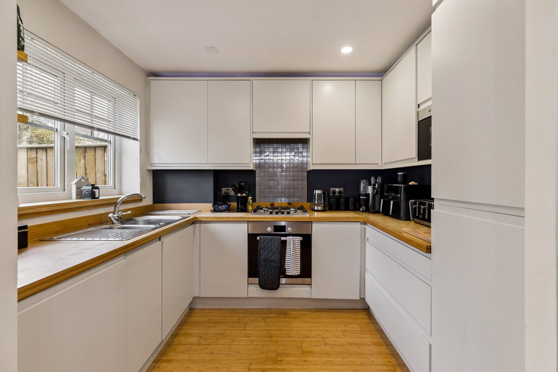 14 Kiloran Place, Newton Mearns, Glasgow, G77 6WT - Picture #10