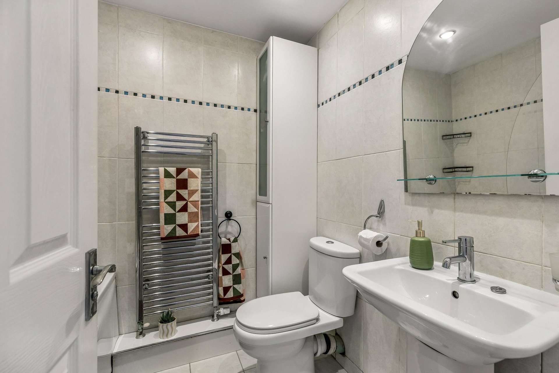 Flat 3E, Lennox Court, 14 Sutherland Avenue, Bearsden, G61 3JW - Picture #17