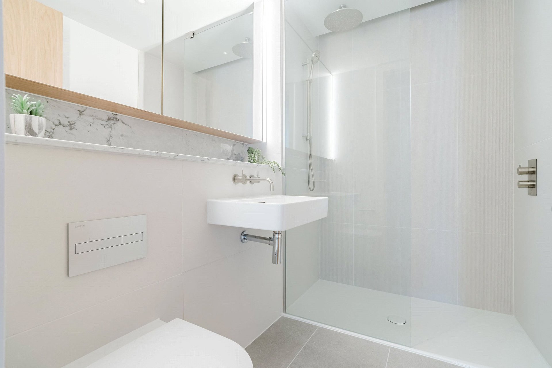 Flat 8 (Pavilion B), 3 Elder Street, Edinburgh, Midlothian, EH1 3BP - Picture #10