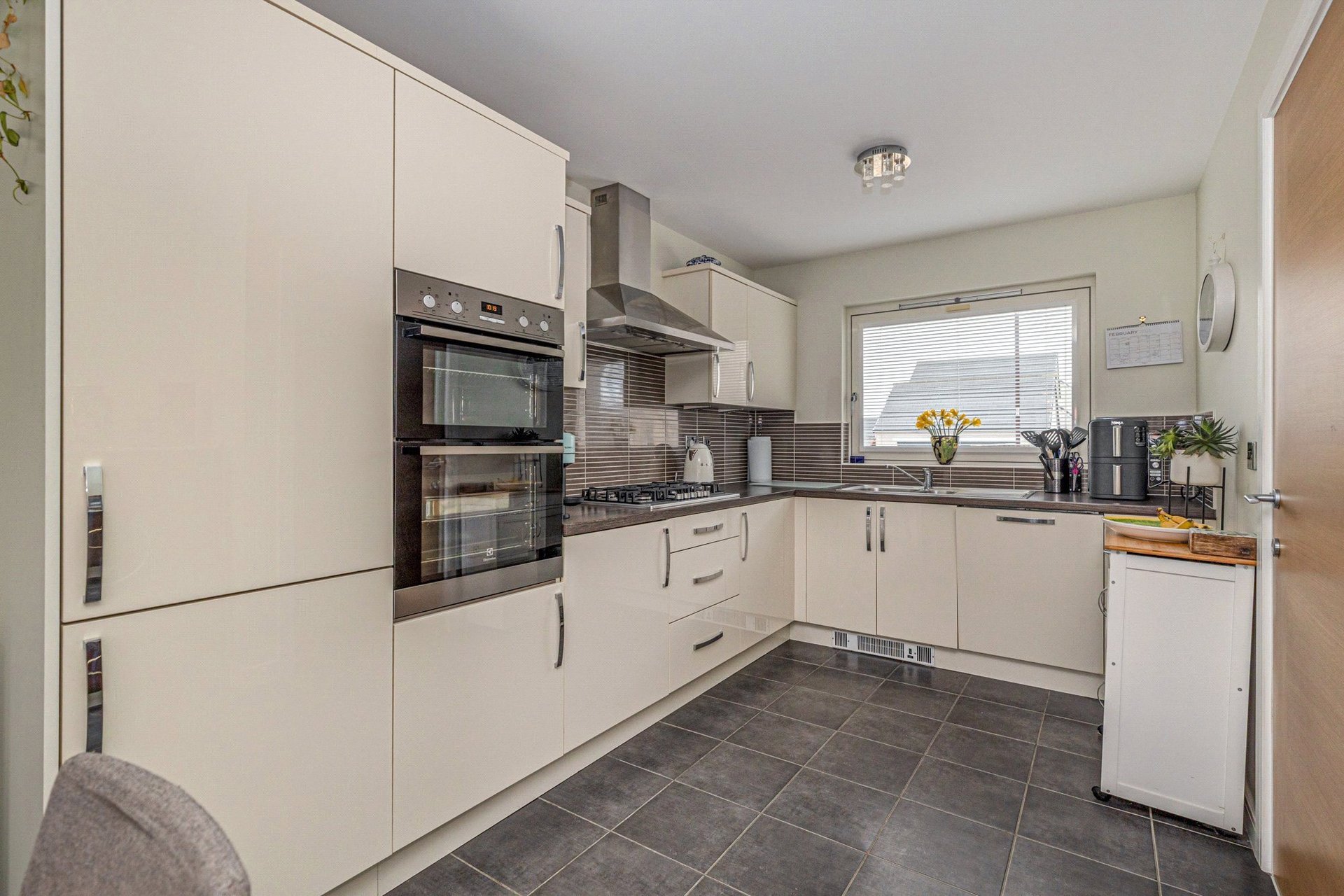 3 Picketlaw Lane, Eaglesham, G76 0BN - Picture #10