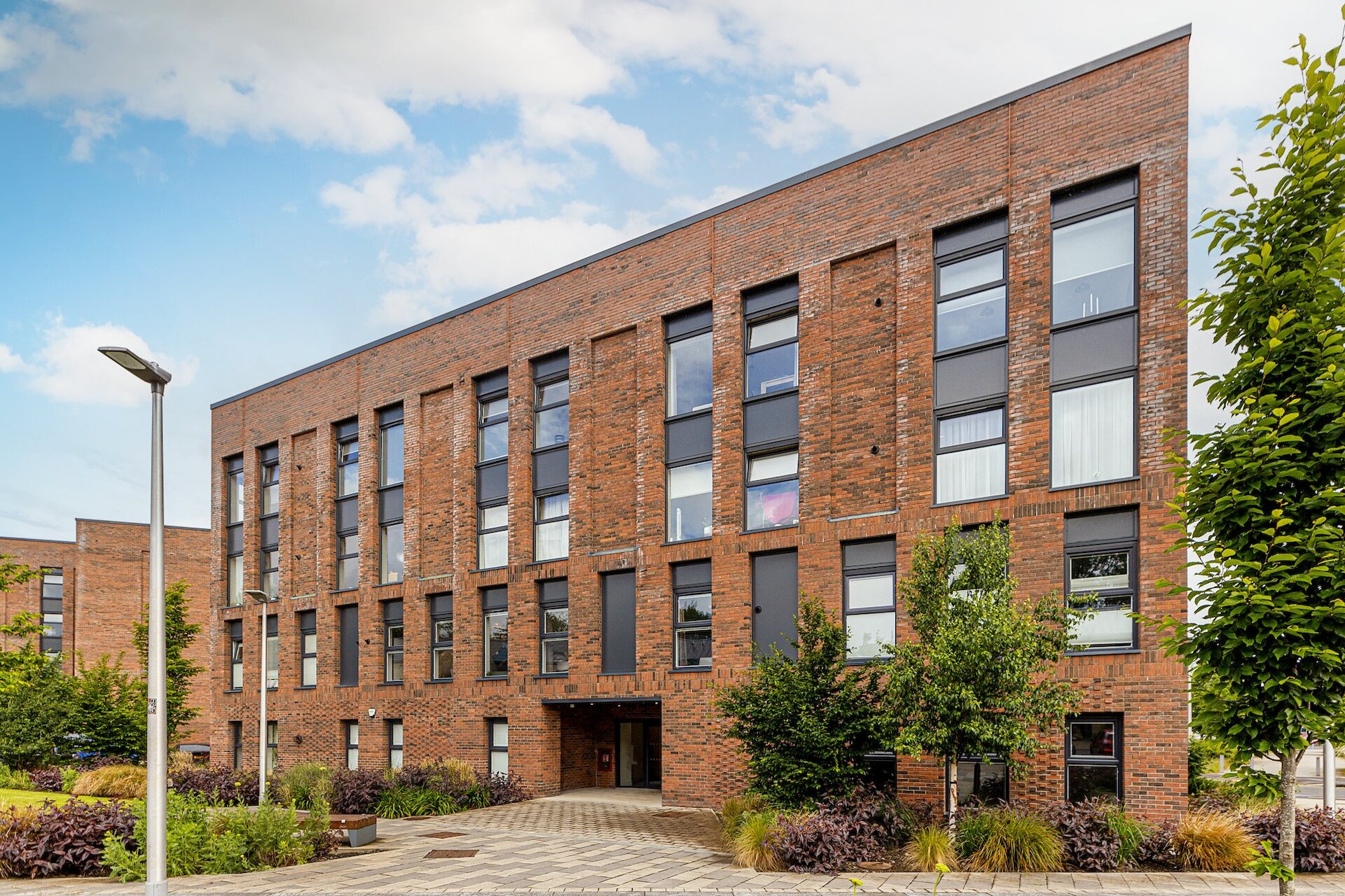 Flat 1/2, 1 Festival Court, Festival Park, Glasgow, G51 1BD - Picture #1